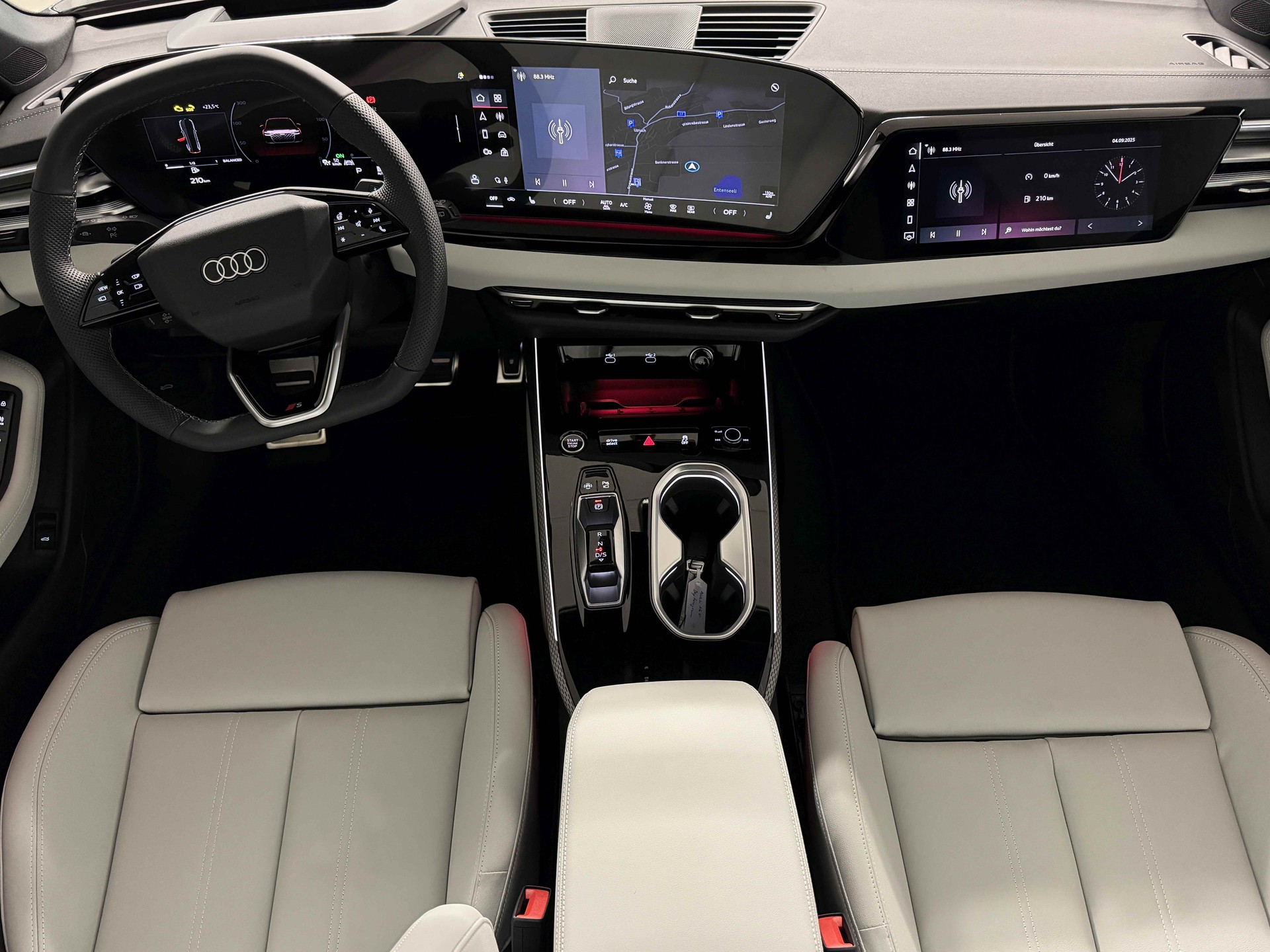 AUDI A6 Avant TDI quattro 150 kW S tronic-image-8