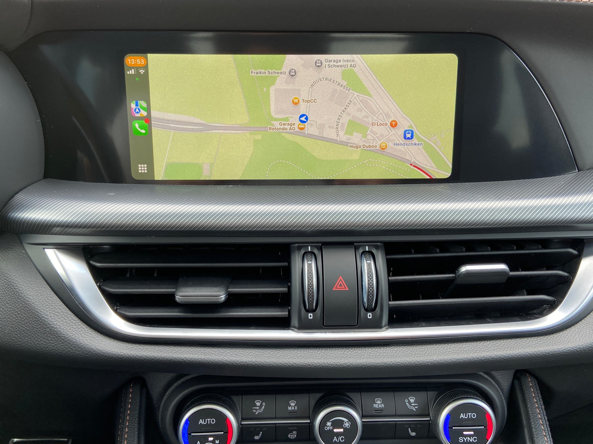 ALFA ROMEO Stelvio 2.0 Intensa Sky Q4 AT8-image-15