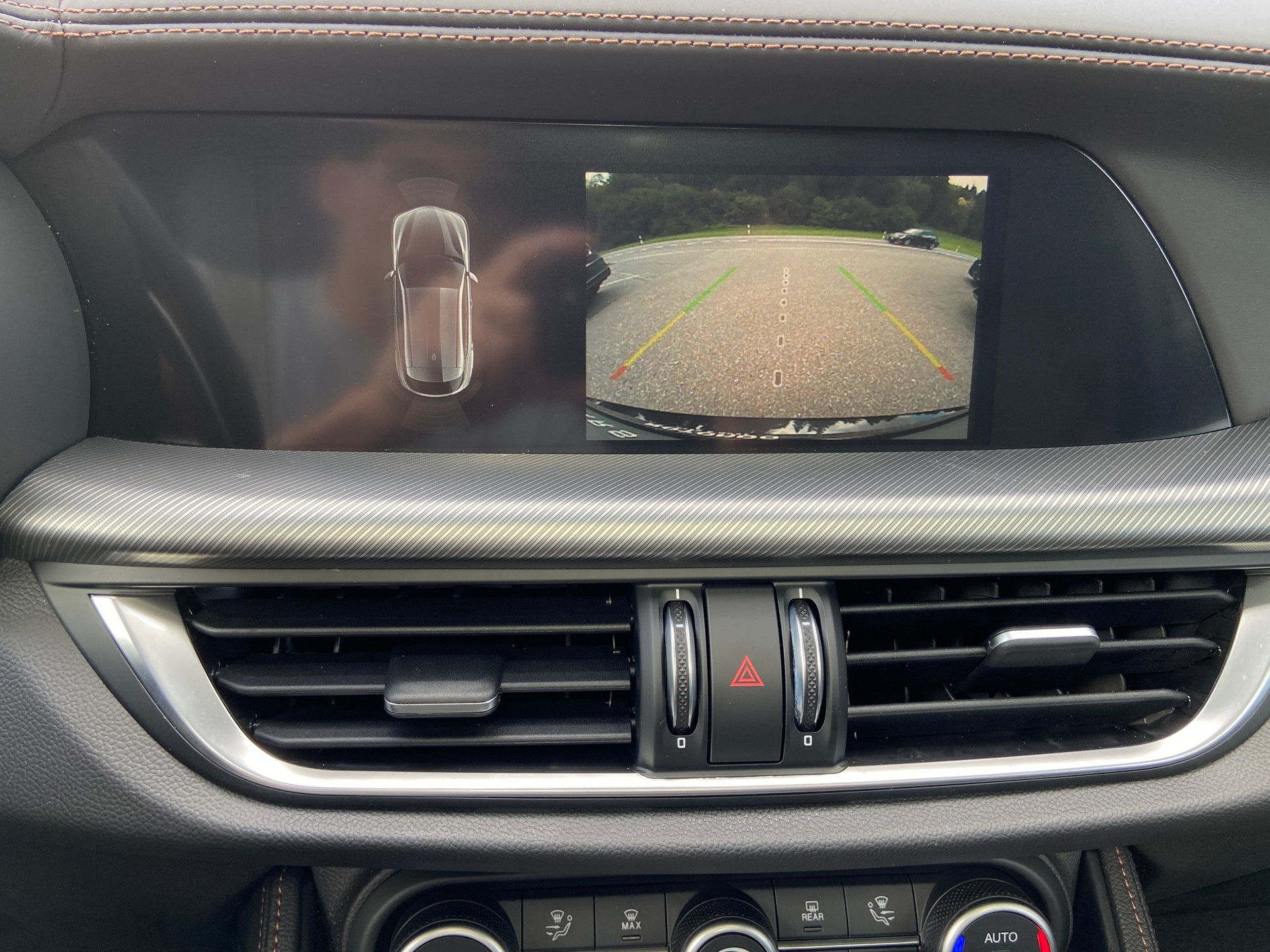 ALFA ROMEO Stelvio 2.0 Intensa Sky Q4 AT8-image-16