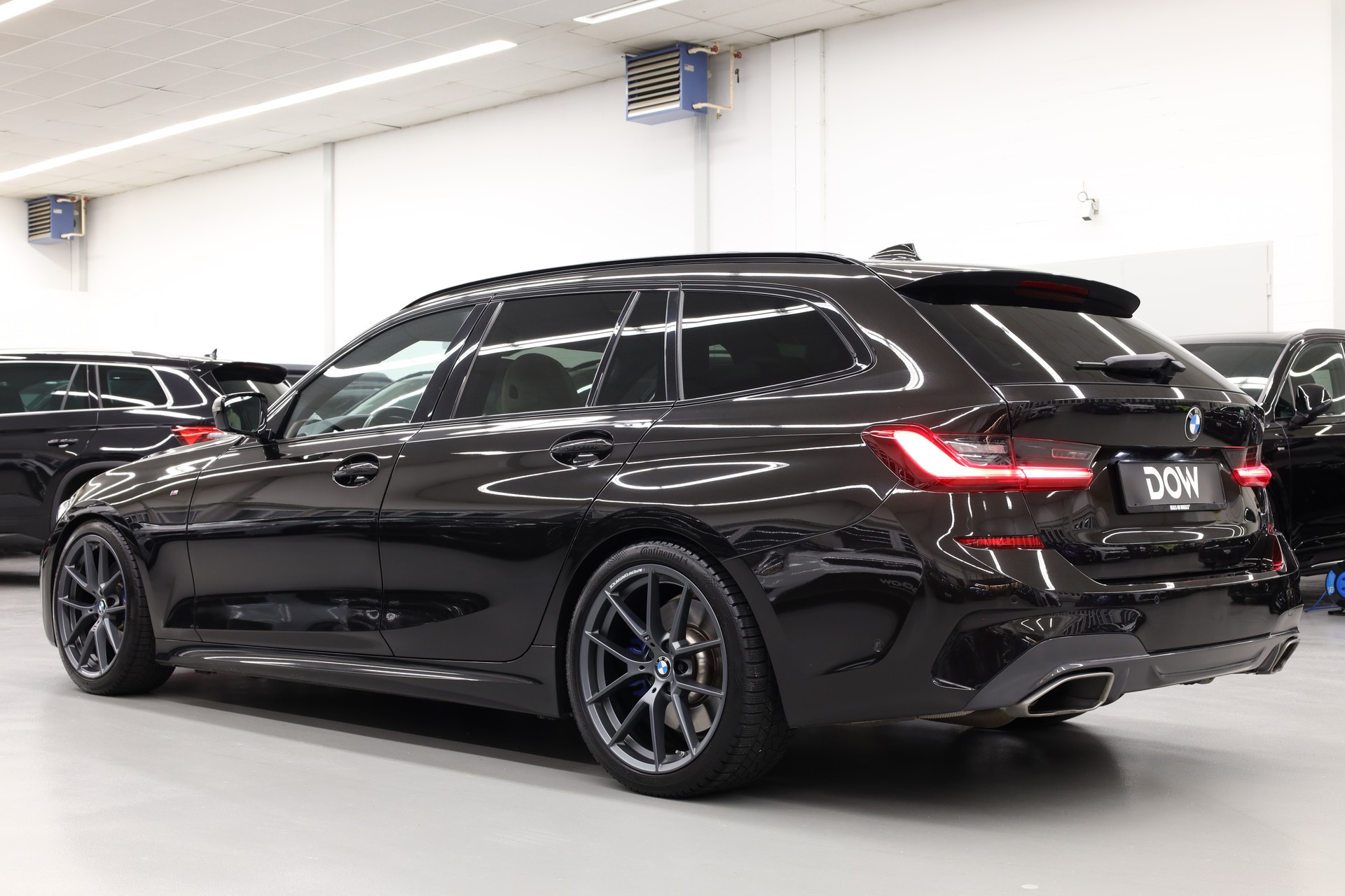 BMW M340d xDrive Touring M Sport-image-3