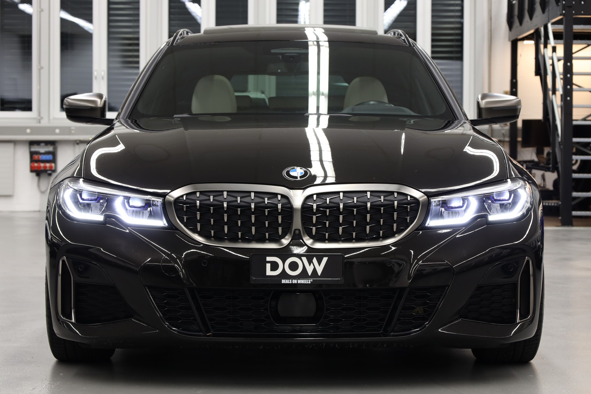 BMW M340d xDrive Touring M Sport-image-7