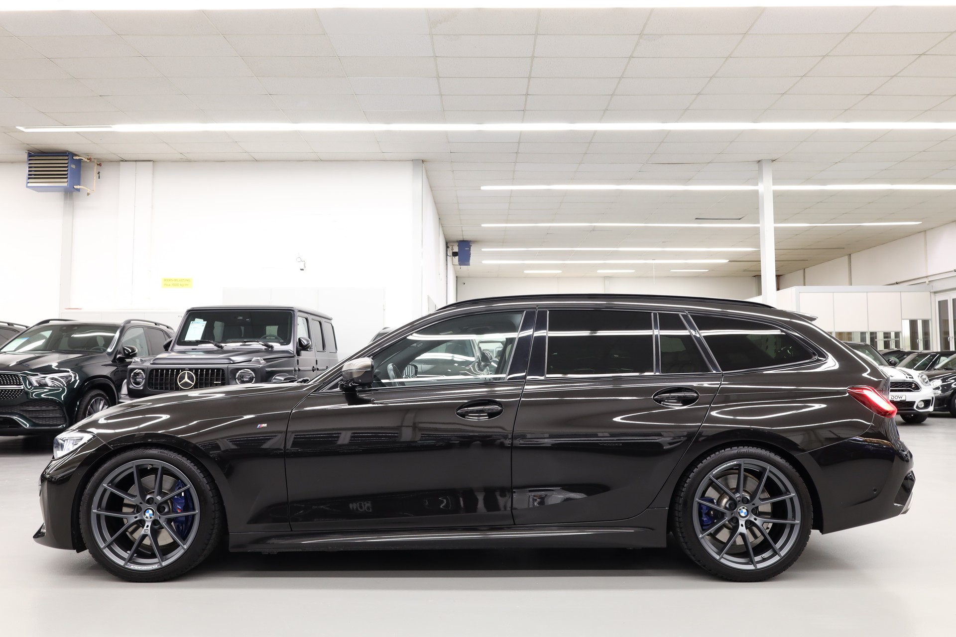 BMW M340d xDrive Touring M Sport-image-5