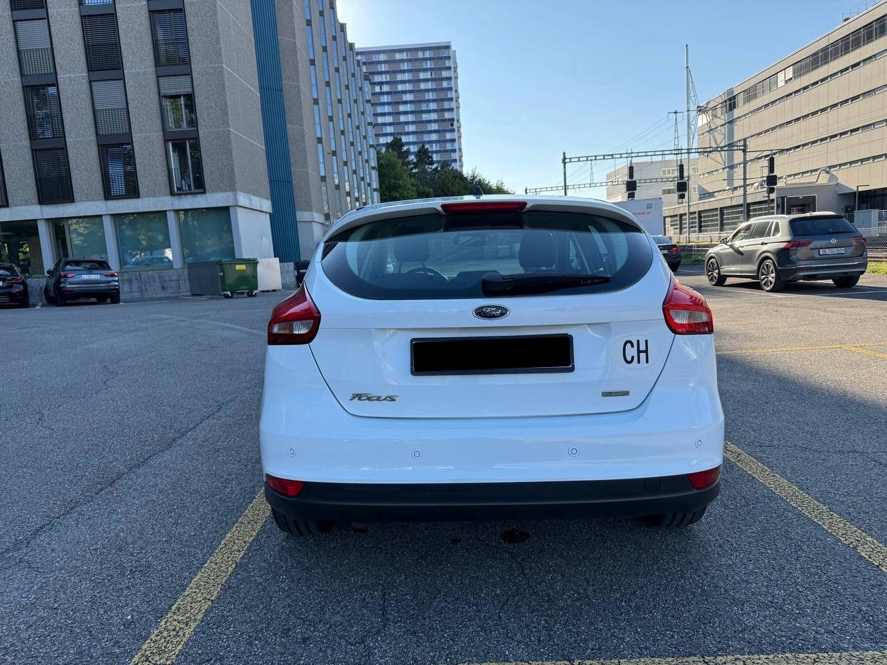 FORD Focus 1.0 SCTi Trend-image-5