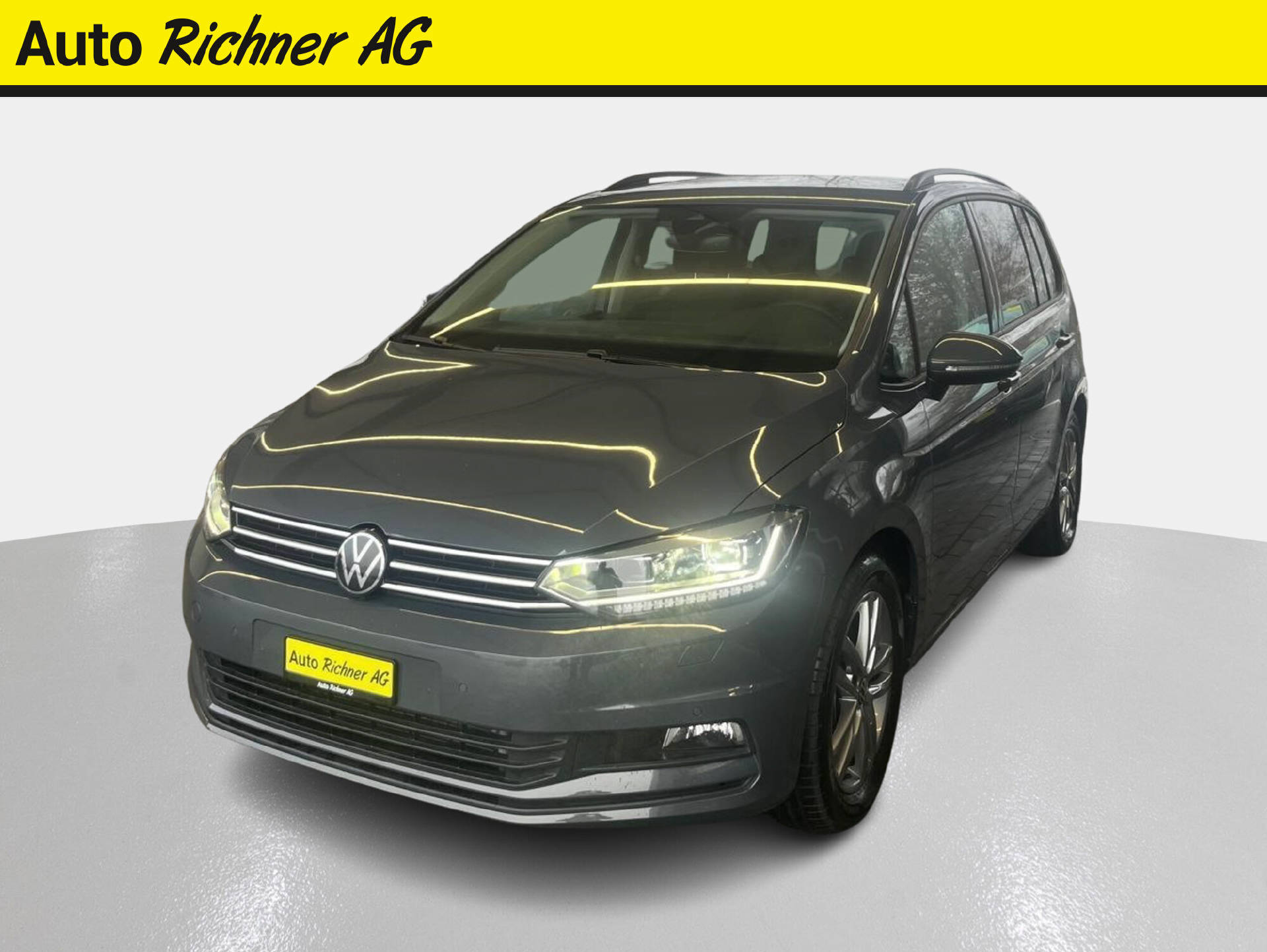 VW Touran 1.5 TSI Comfortline DSG-image-1