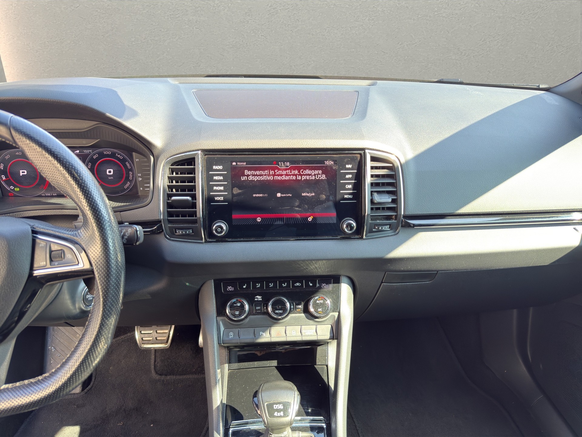 SKODA Karoq 2.0 TSI SportLine 4x4 DSG-image-12