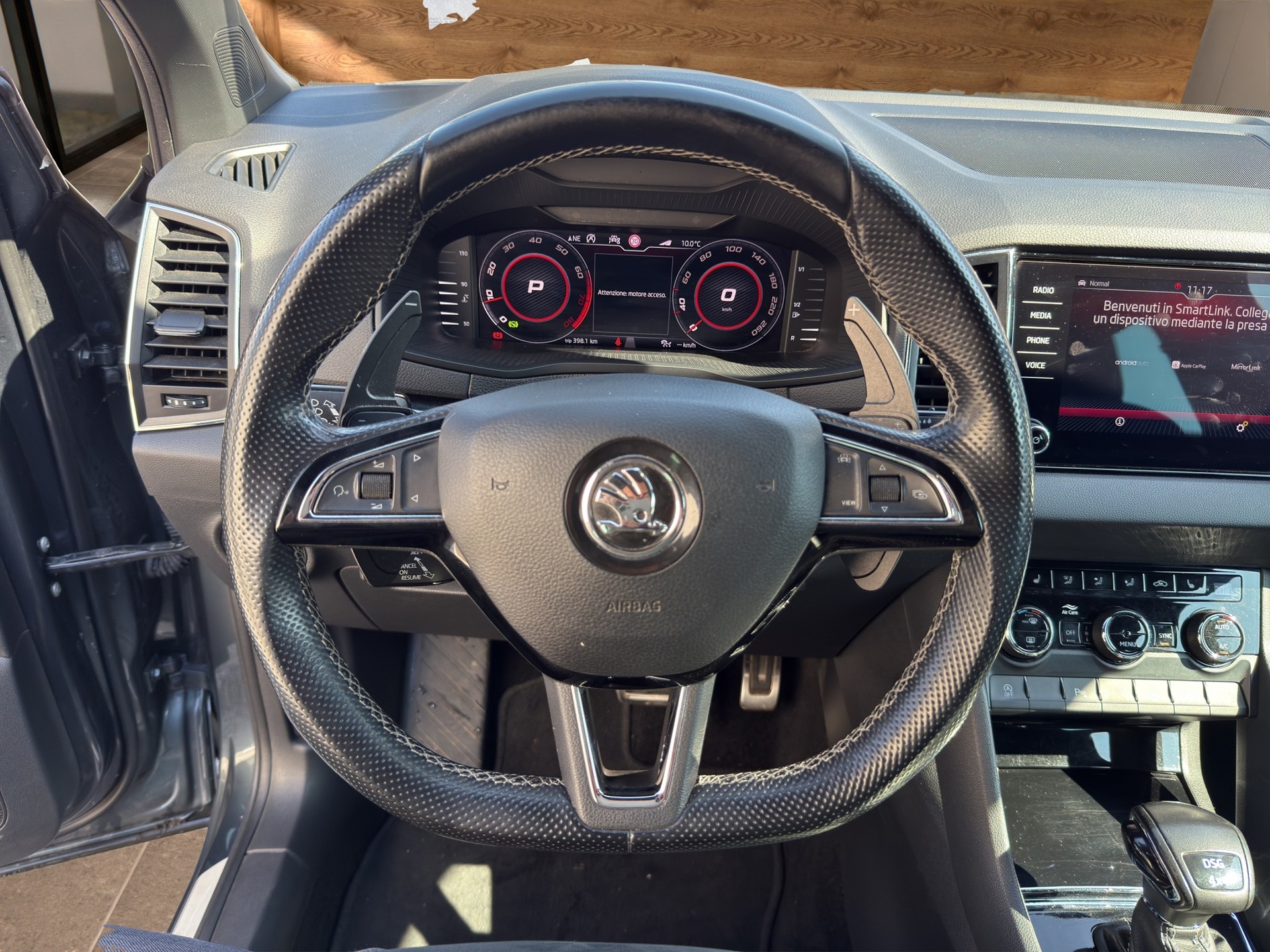 SKODA Karoq 2.0 TSI SportLine 4x4 DSG-image-9