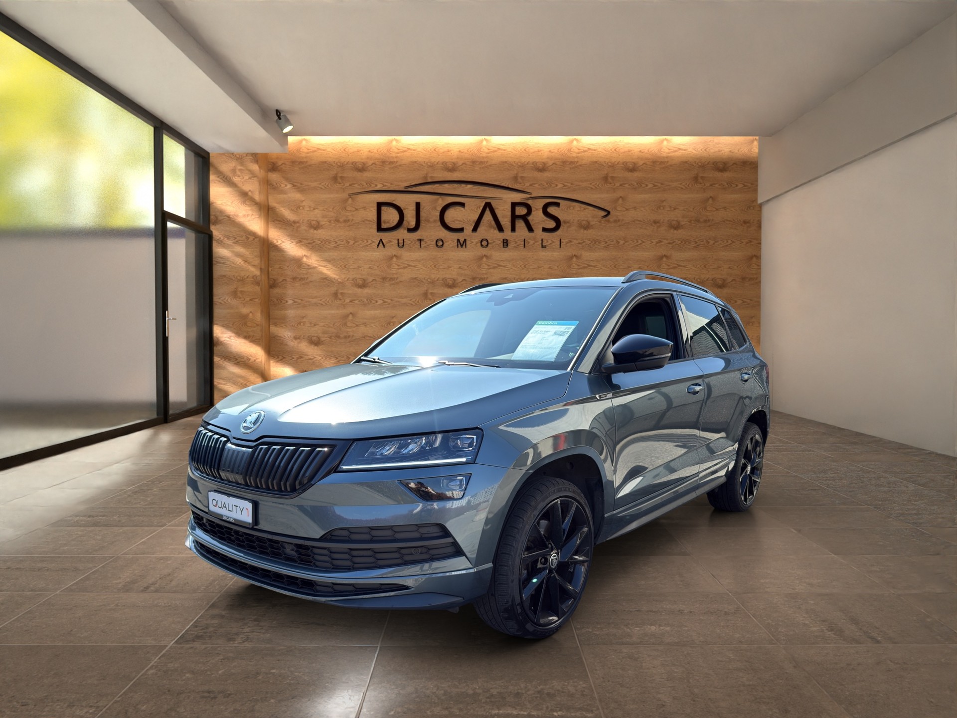 SKODA Karoq 2.0 TSI SportLine 4x4 DSG-image-2