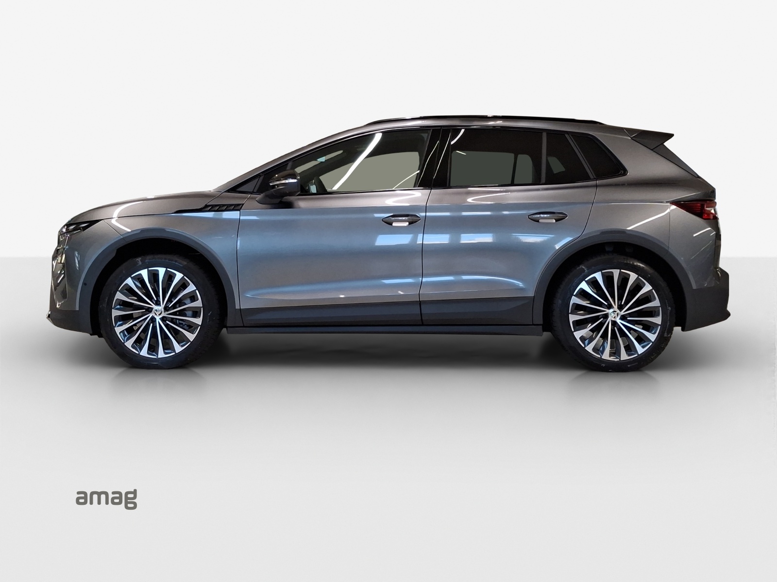 SKODA Elroq 85x Sportline 4x4-image-1