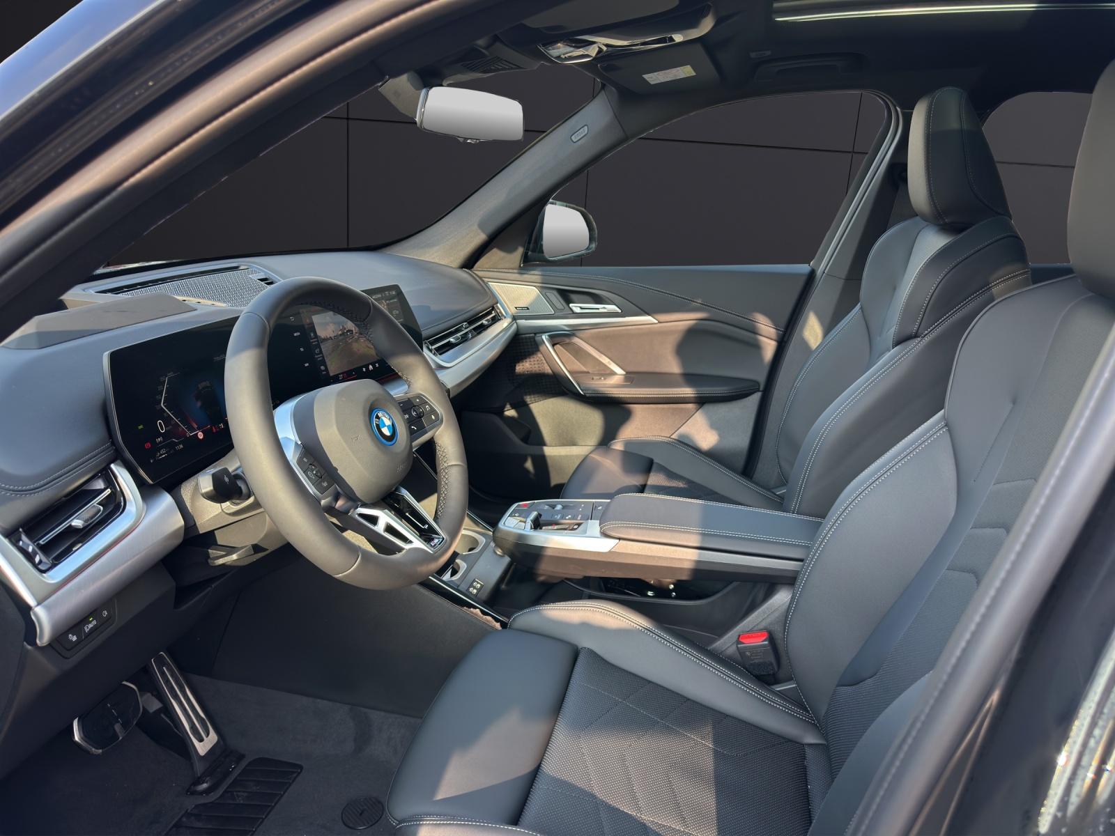 BMW X1 30e xDrive paddles-image-5