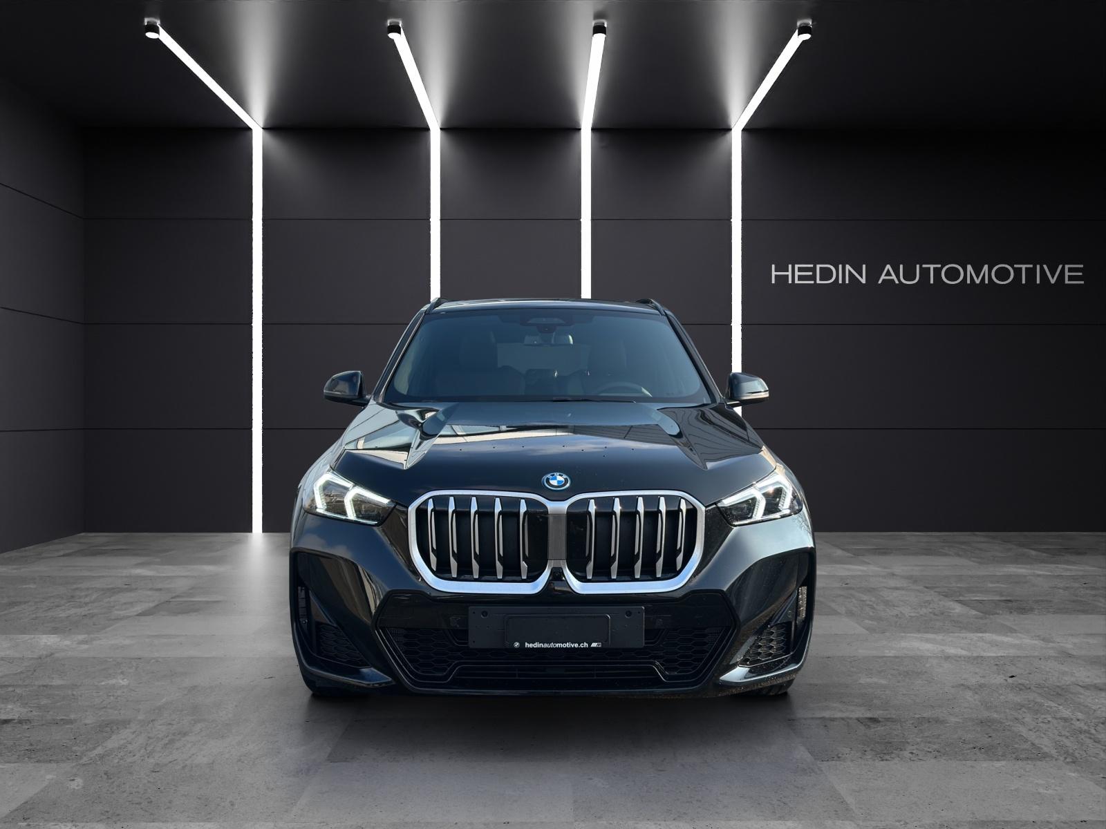 BMW X1 30e xDrive paddles-image-1