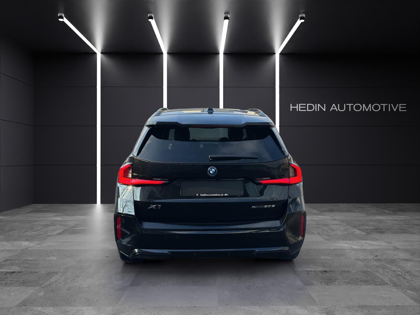 BMW X1 30e xDrive paddles-image-18