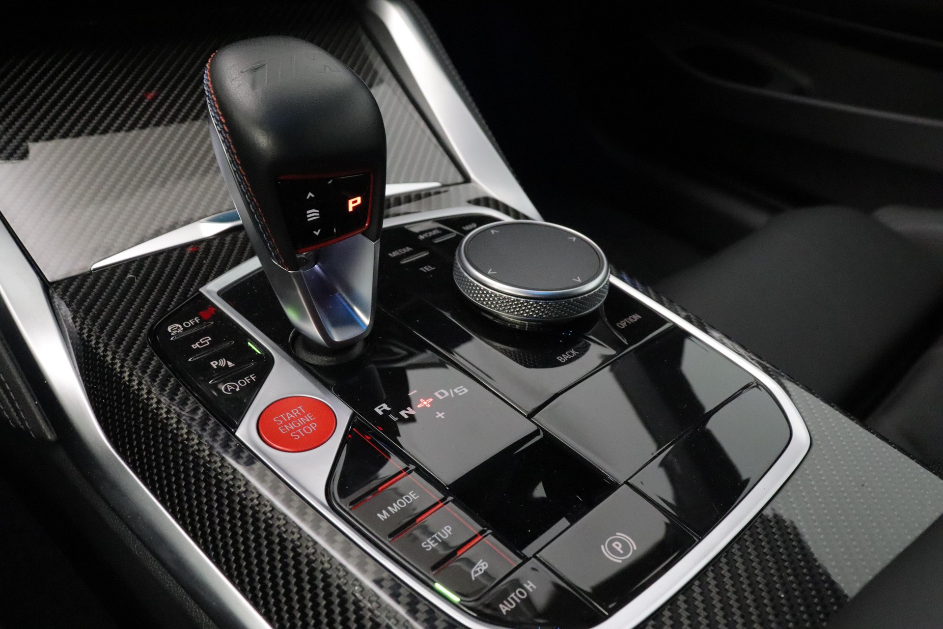 BMW M4 Competition xDrive Coupé-image-14