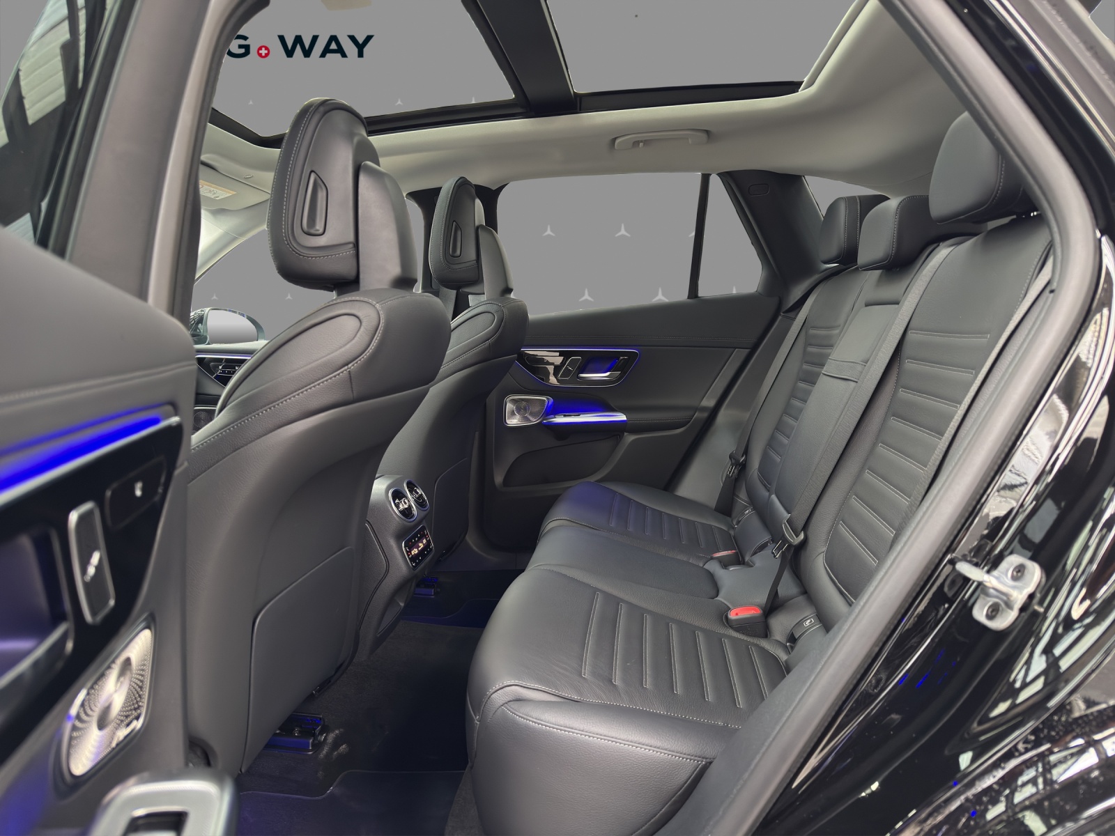 MERCEDES-BENZ GLC 220 d 4Matic 9G-Tronic-image-15