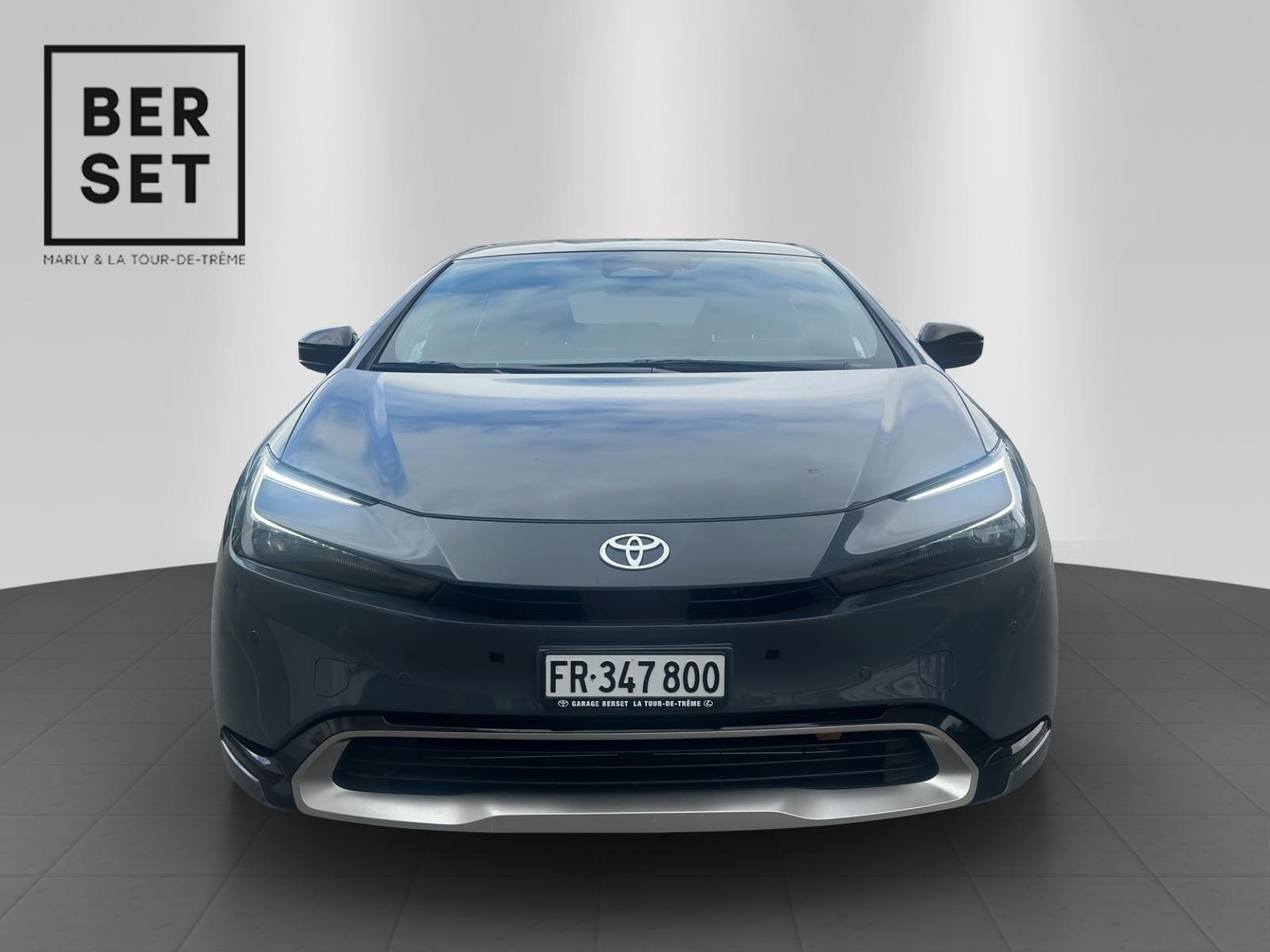 TOYOTA 2.0 Plug-In-Hybrid Style-image-7