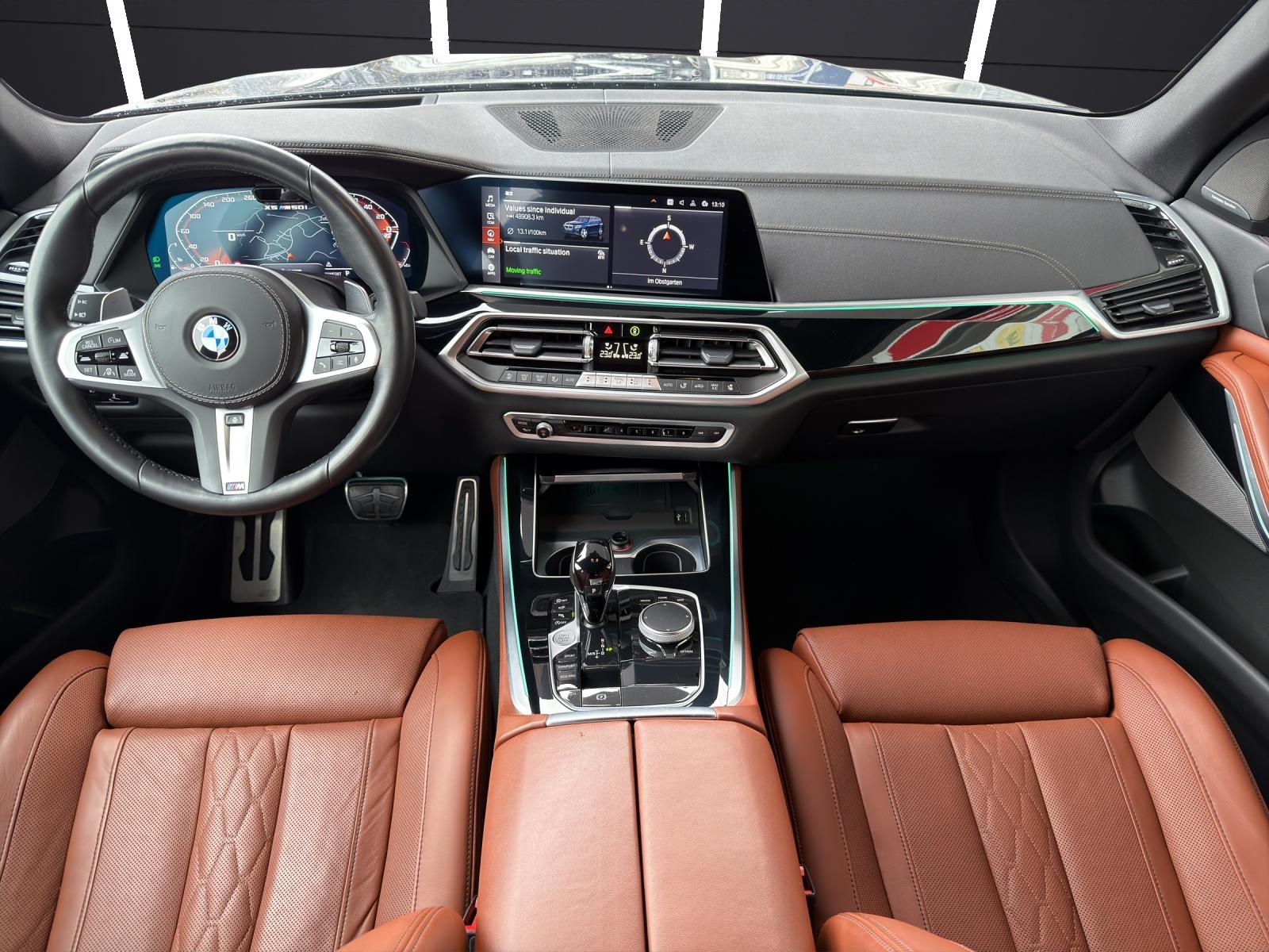 BMW X5 M50i xDrive-image-11