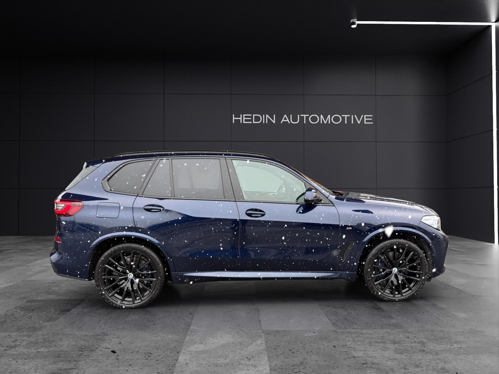 BMW X5 M50i xDrive-image-16