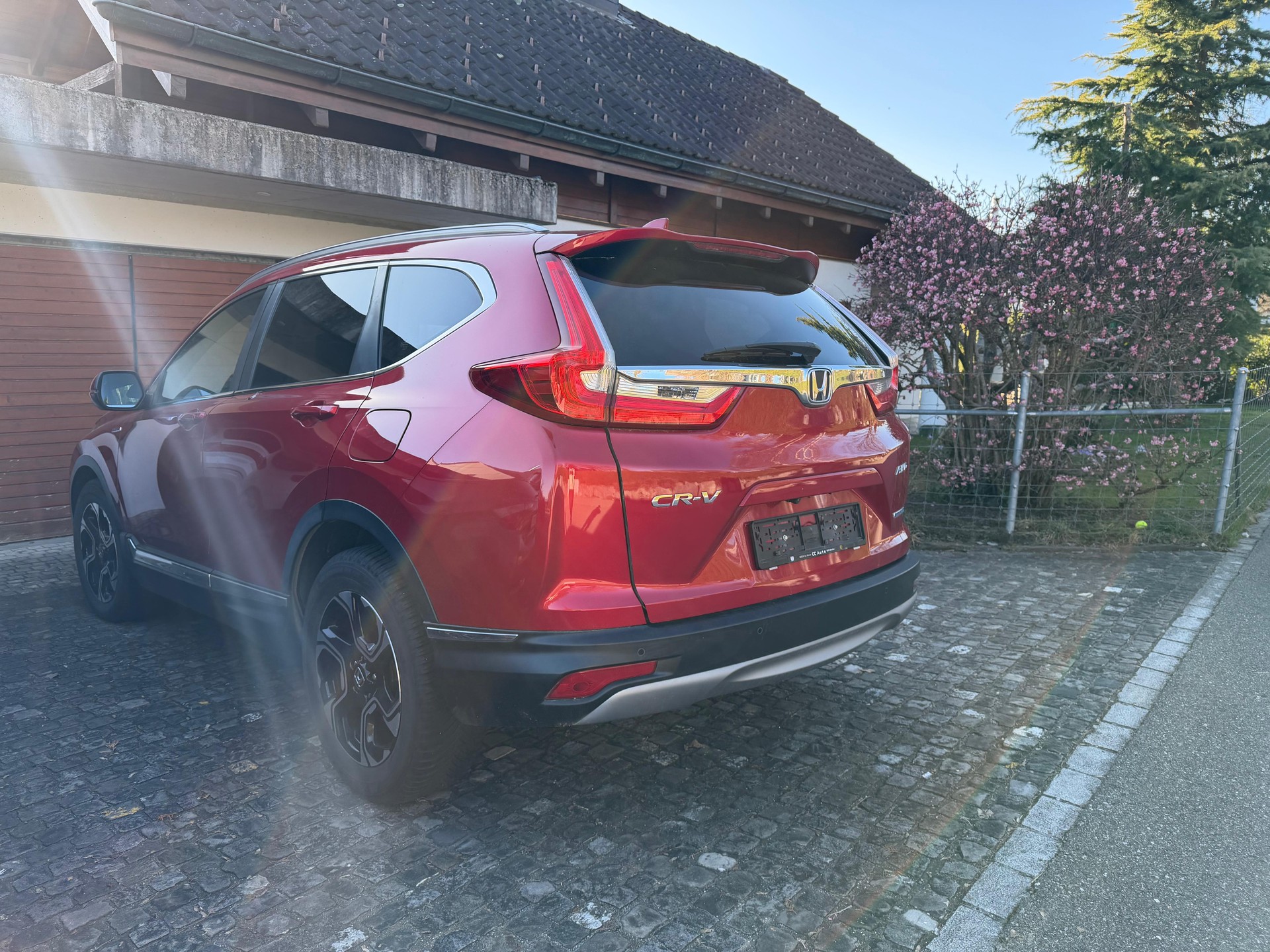 HONDA CR-V 2.0i MMD Hybrid Executive 4WD Automatic-image-2