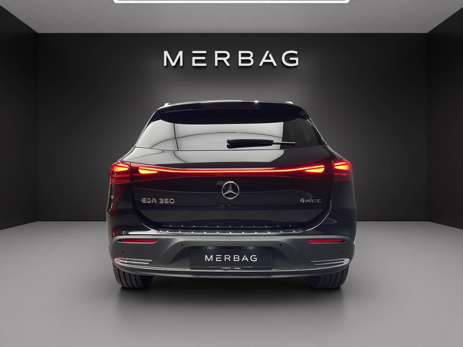 MERCEDES-BENZ EQA 350 4MATIC "Excellence Edition"-image-4