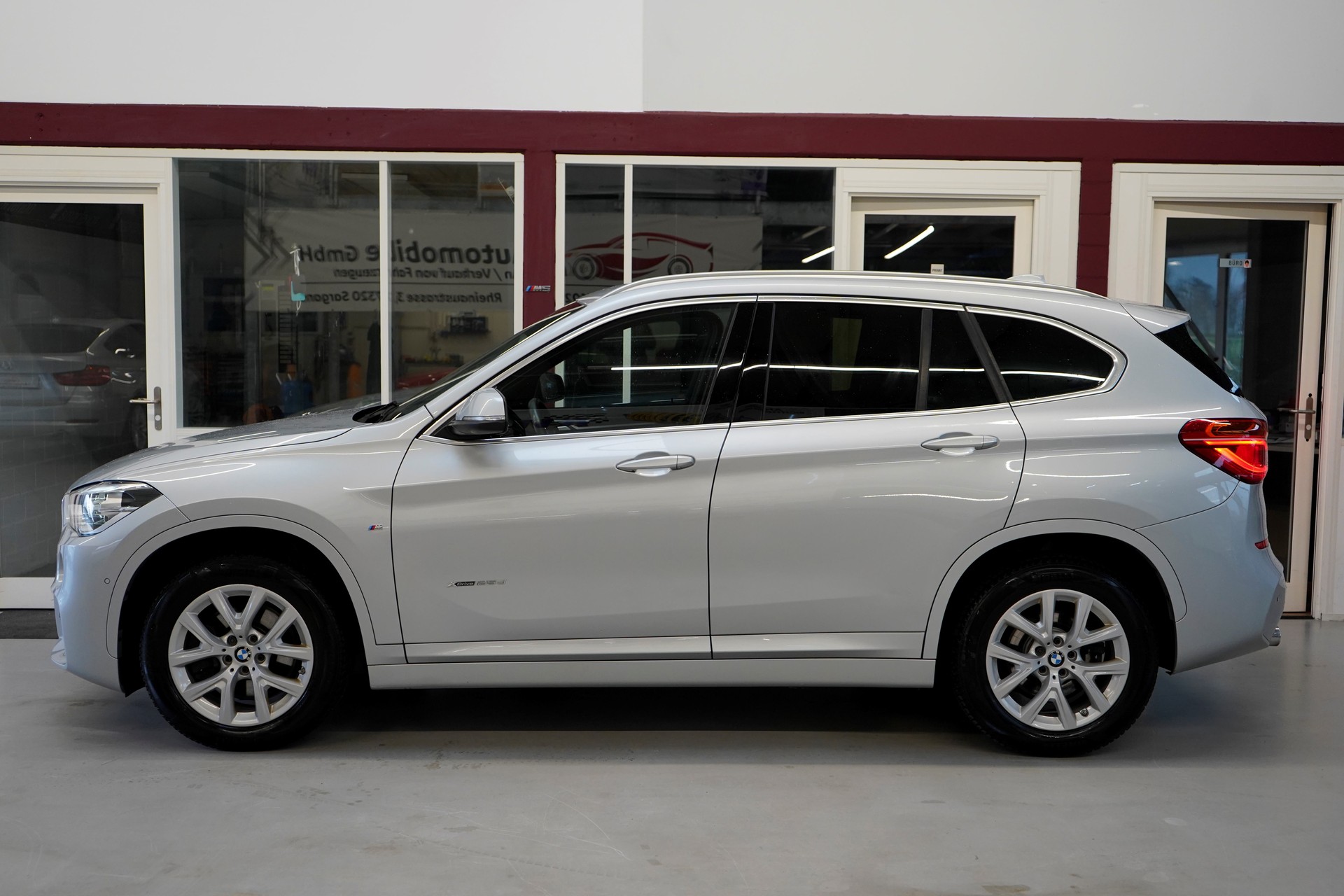 BMW X1 xDrive 25d M Sport Steptronic-image-3