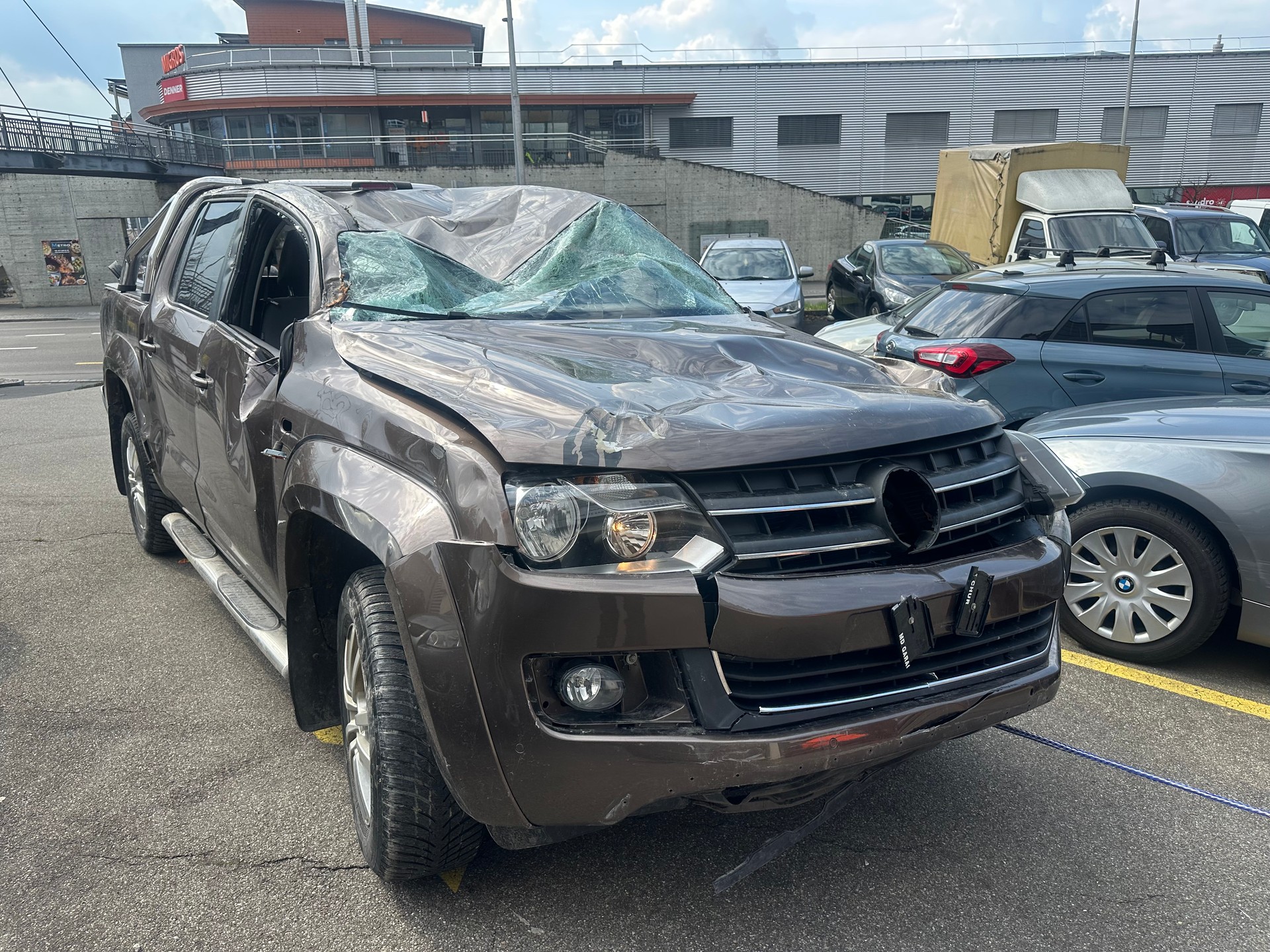 VW Amarok 2.0BiTDI Highline Gölä 4Motion permanent A-image-1