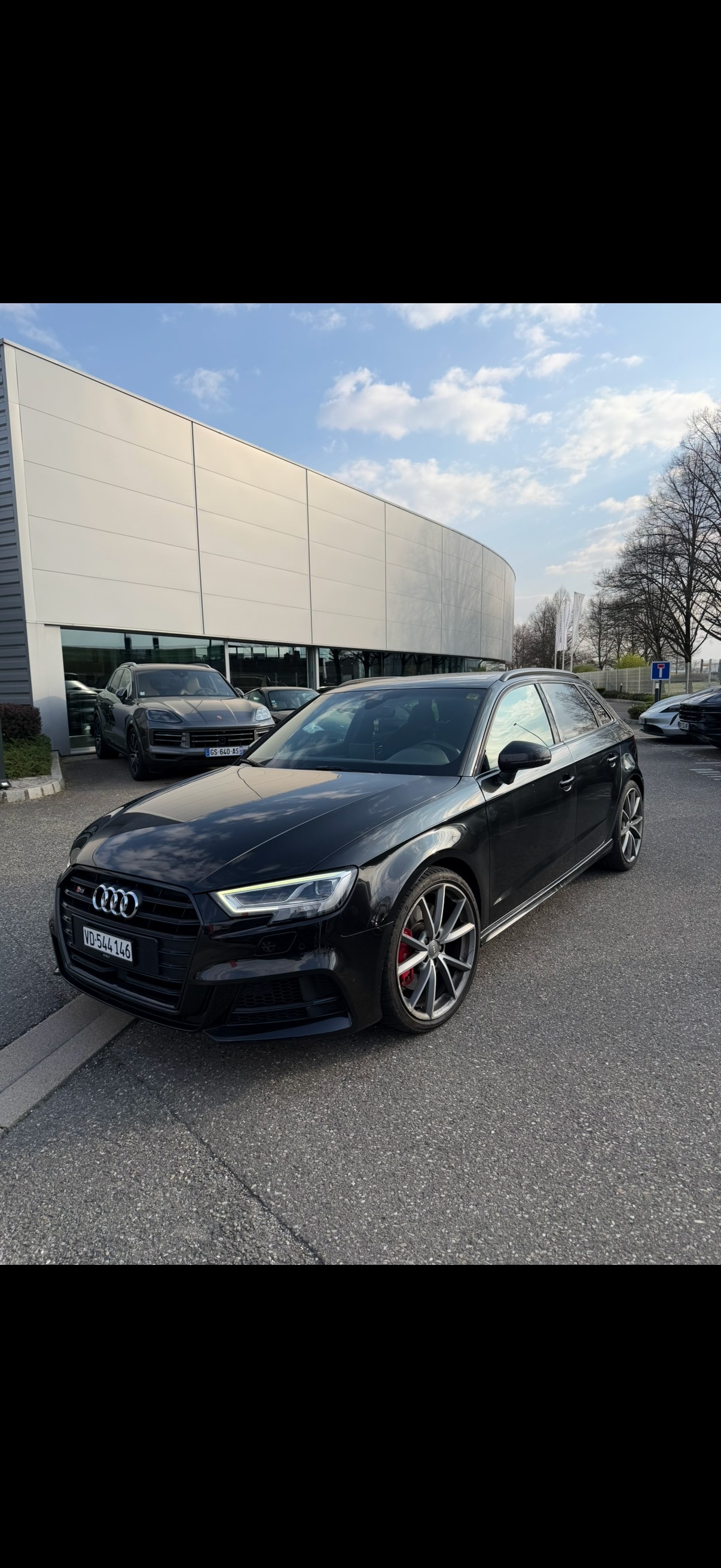 AUDI S3 Sportback 2.0 TFSI quattro S-tronic-image-0