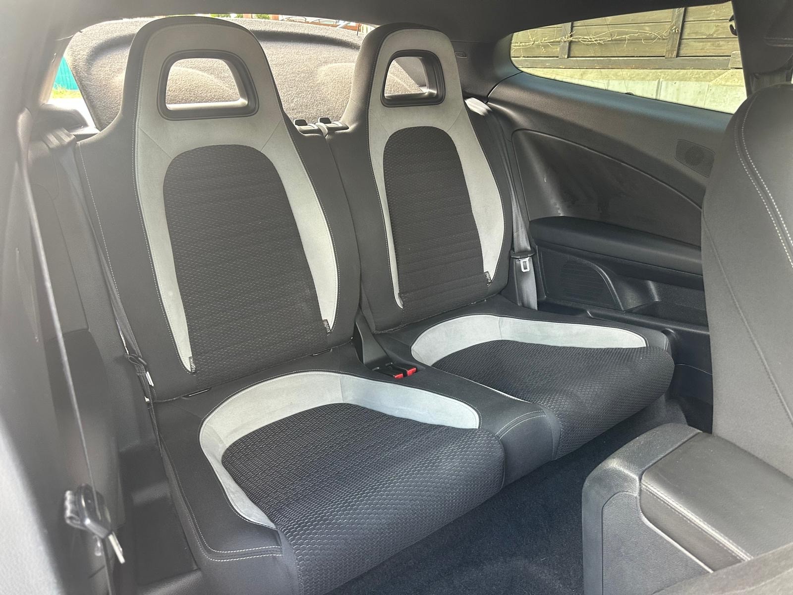 VW Scirocco 1.4 TSI R-Line Design DSG-image-9