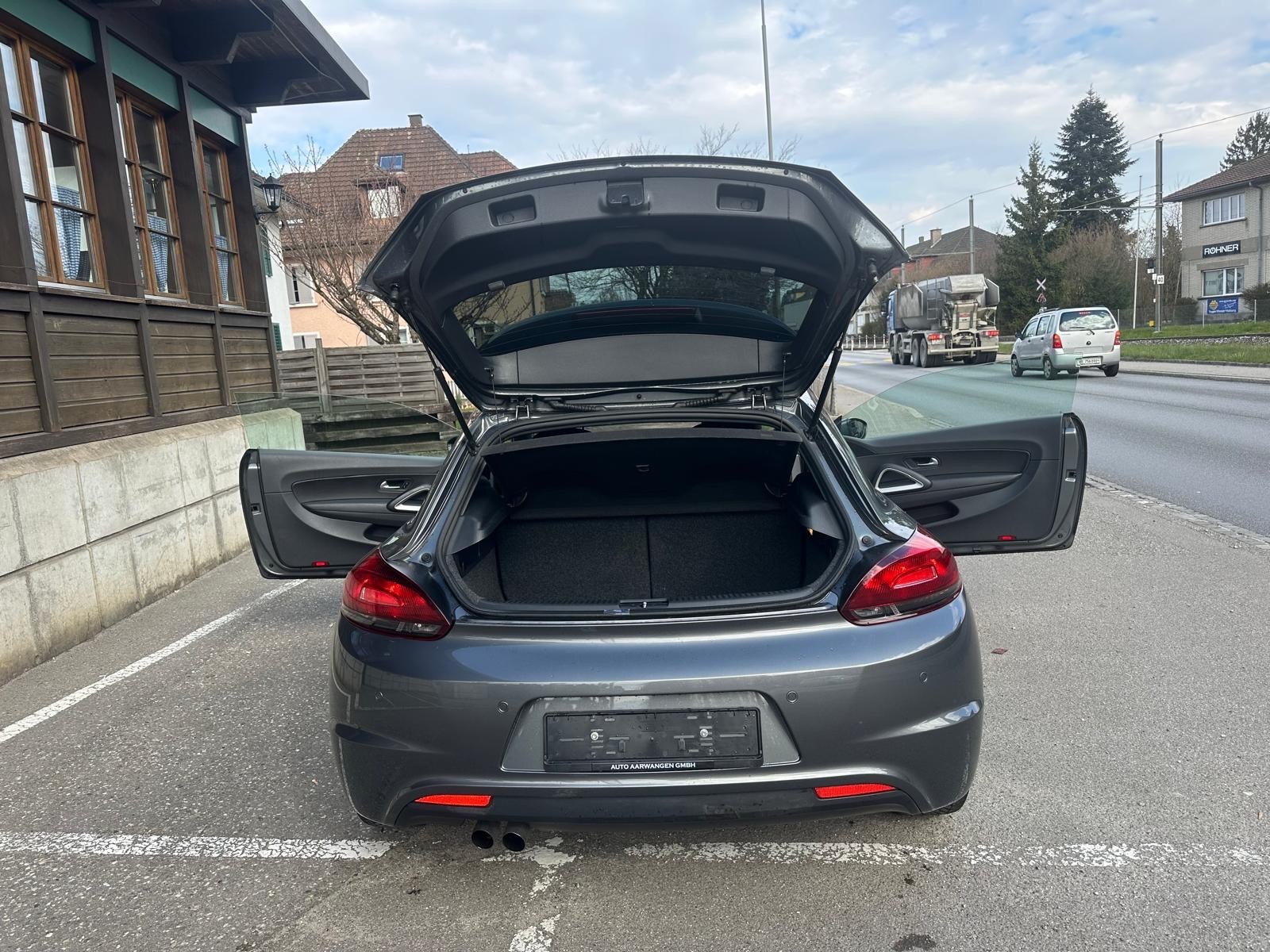 VW Scirocco 1.4 TSI R-Line Design DSG-image-6