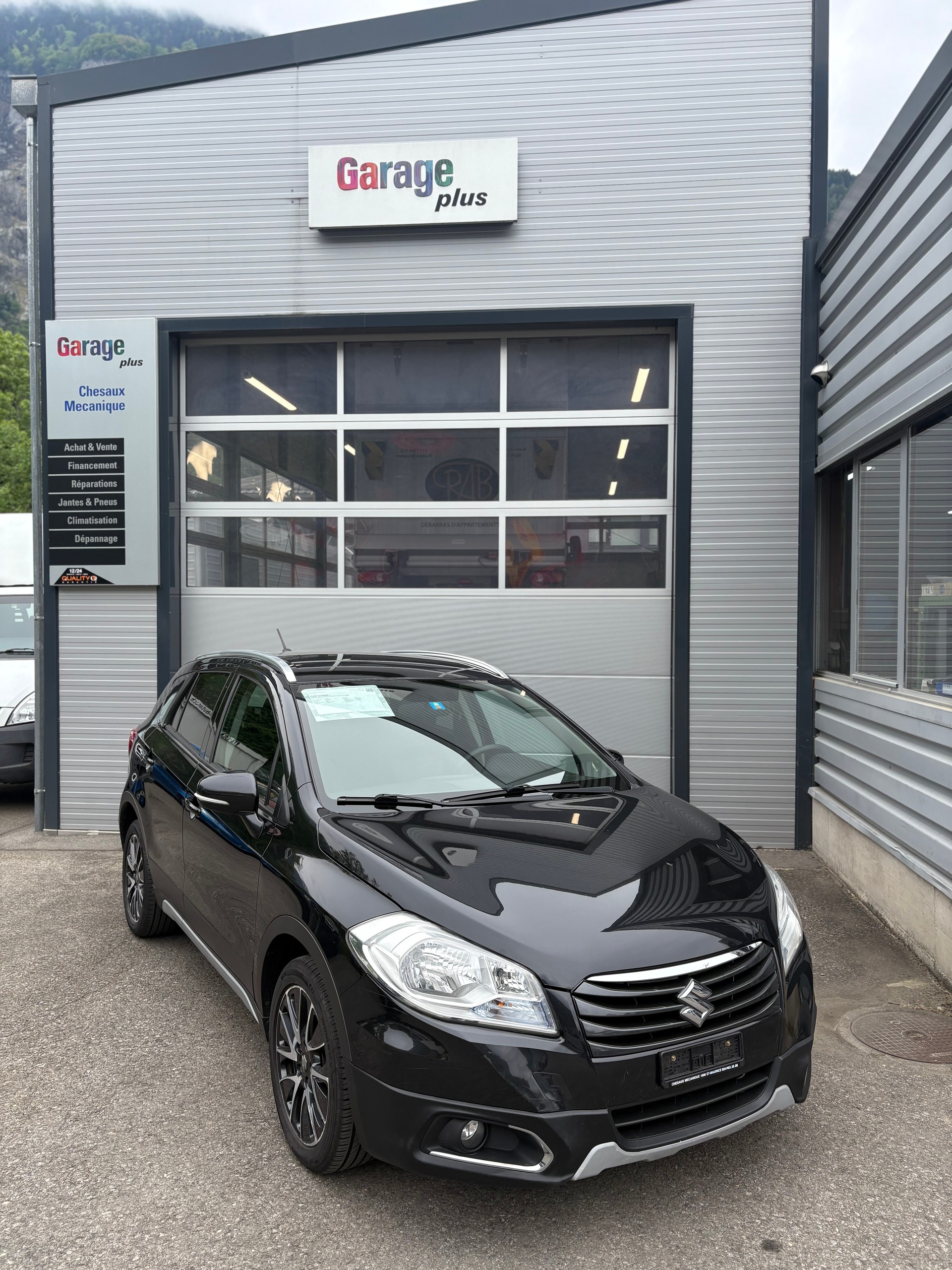 SUZUKI SX4 S-Cross 1.6 16V Compact Top 4WD-image-0