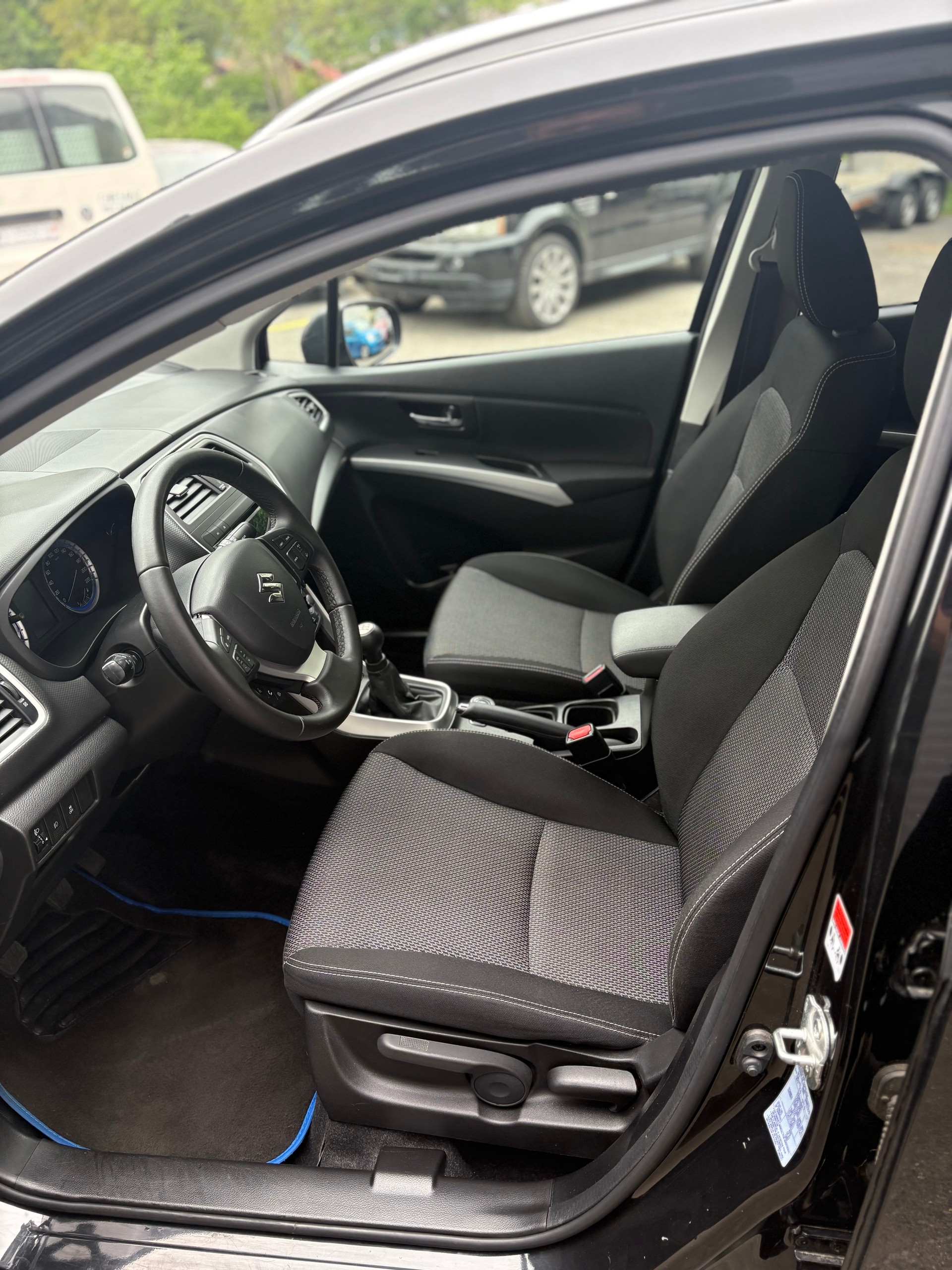 SUZUKI SX4 S-Cross 1.6 16V Compact Top 4WD-image-6