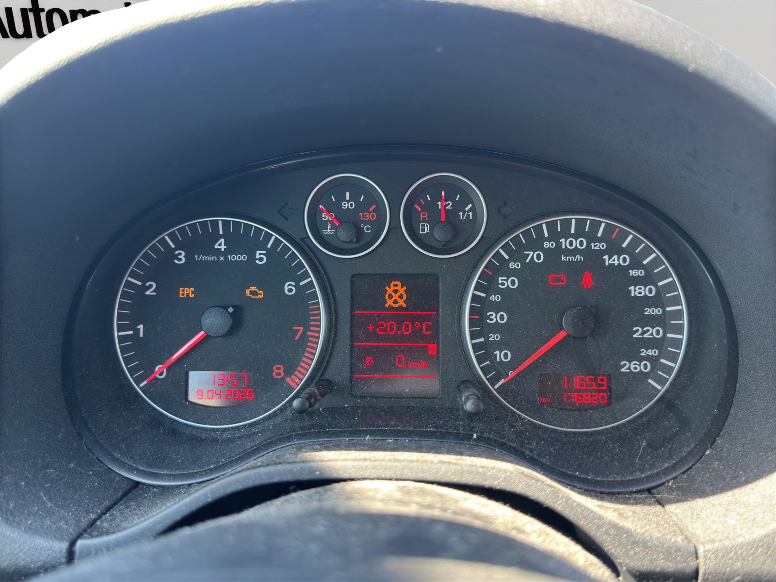 AUDI A3 Sportback 1.8 Turbo FSI Attraction-image-15