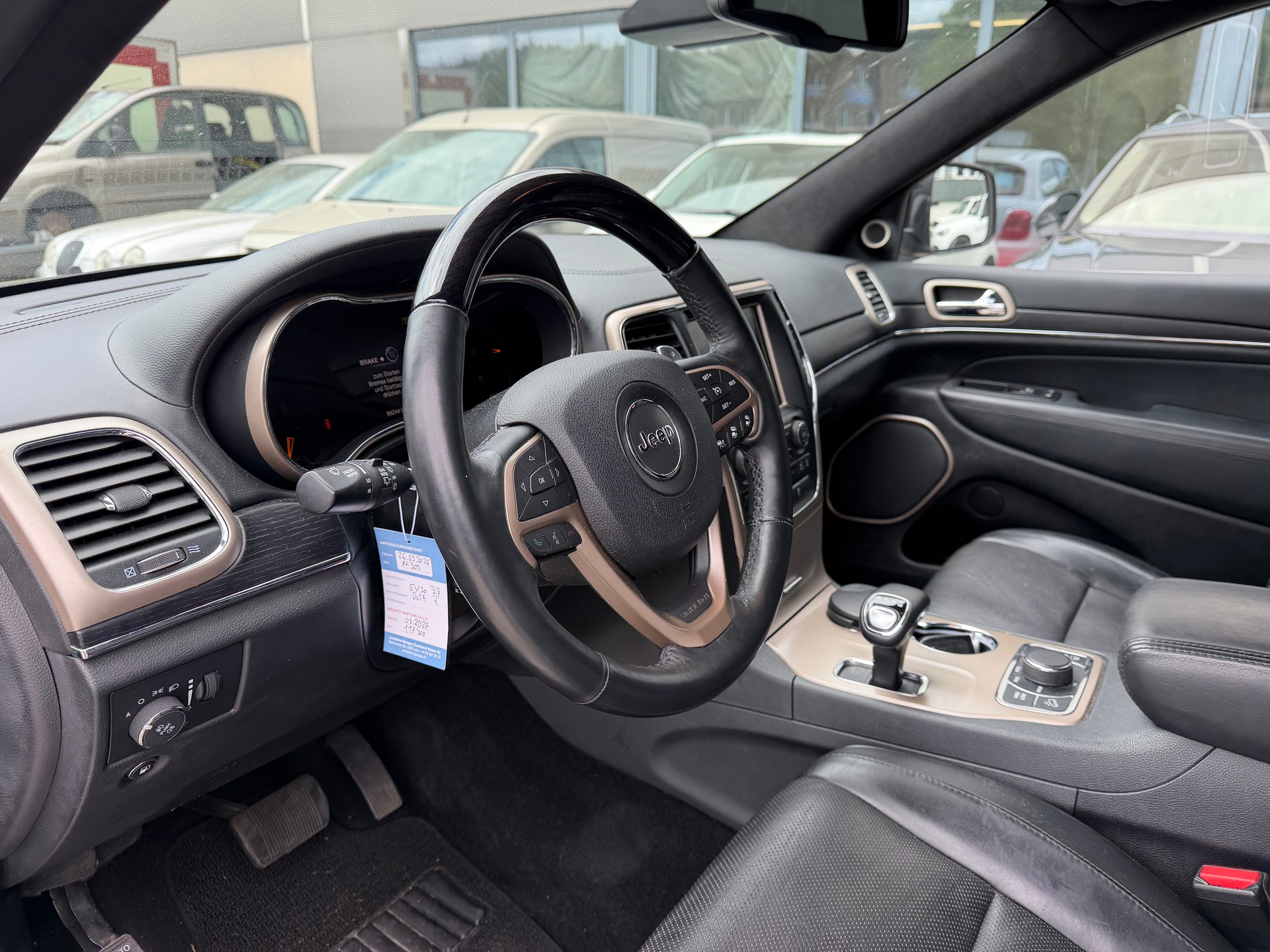 JEEP Grand Cherokee 3.0 CRD Summit Automatic-image-6