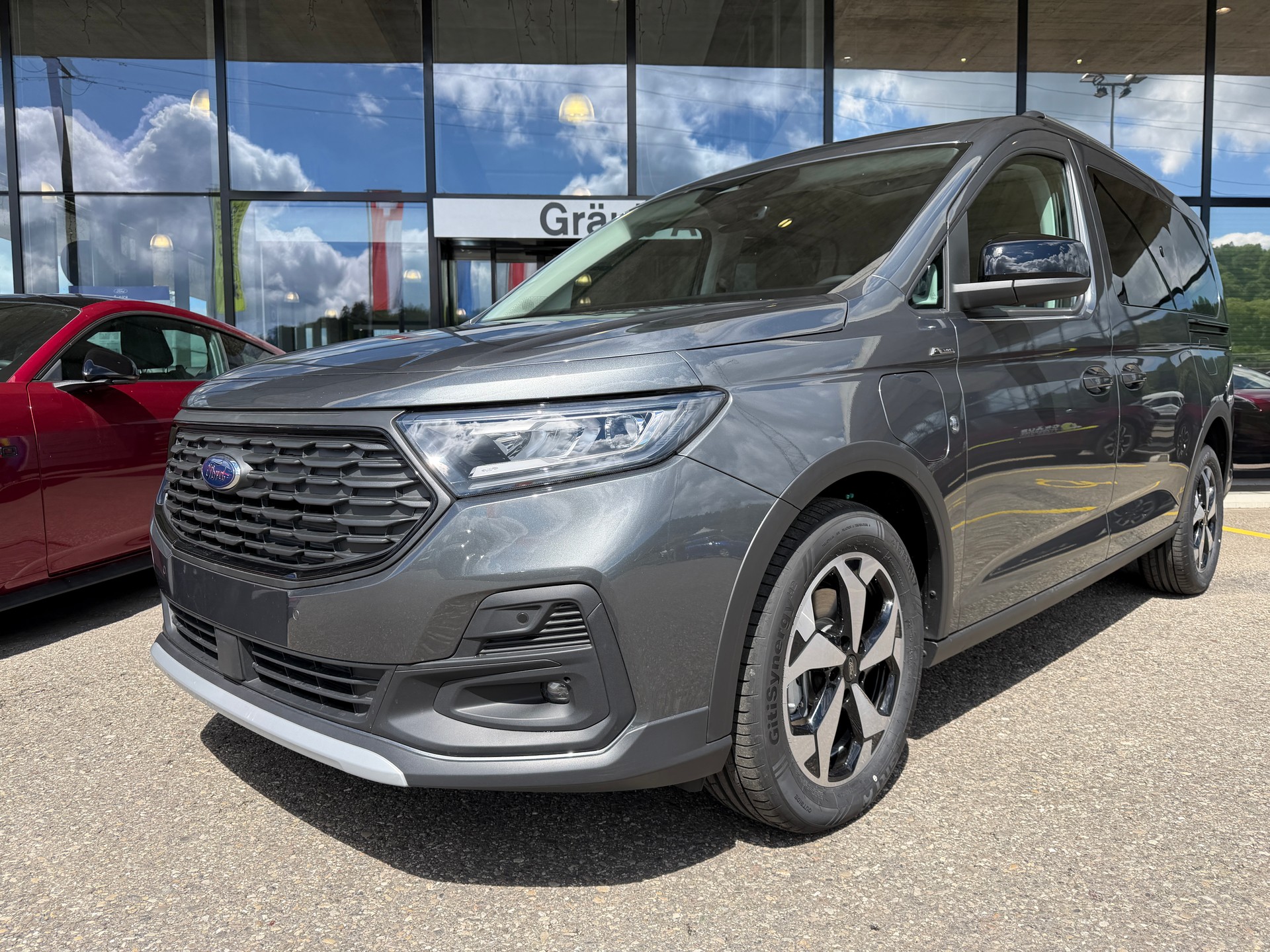 FORD Grand Tourneo Connect 1.5 PHEV Active Automat-image-0