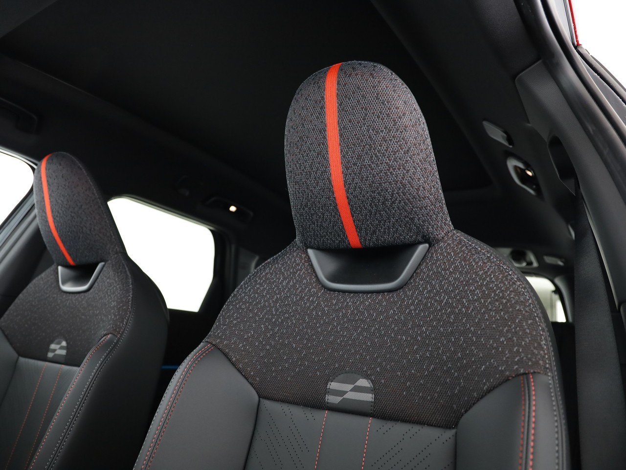 MINI Countryman John Cooper Works ALL4 Steptronic-image-12