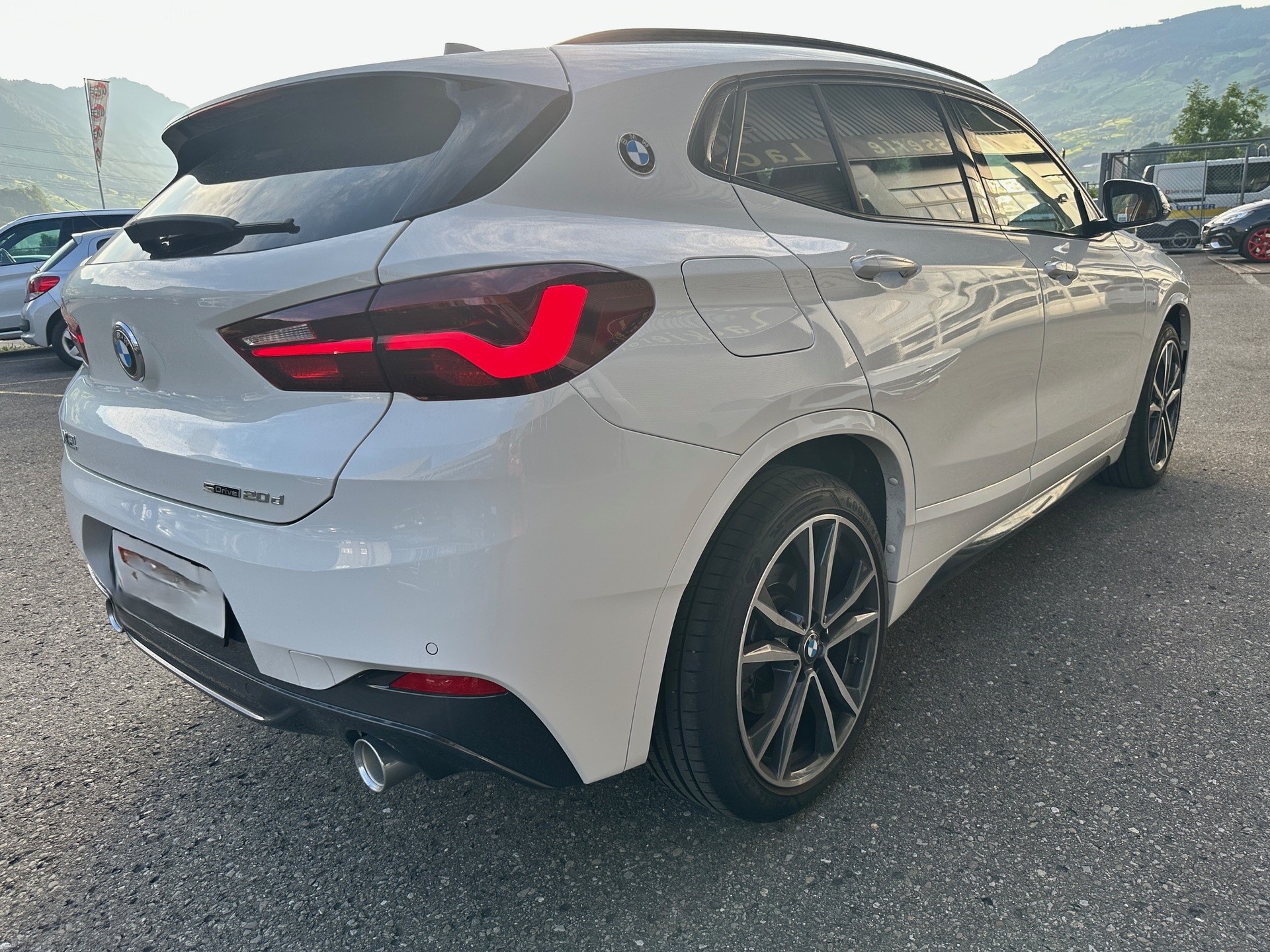 BMW X2 sDrive 20 d Steptronic-image-4