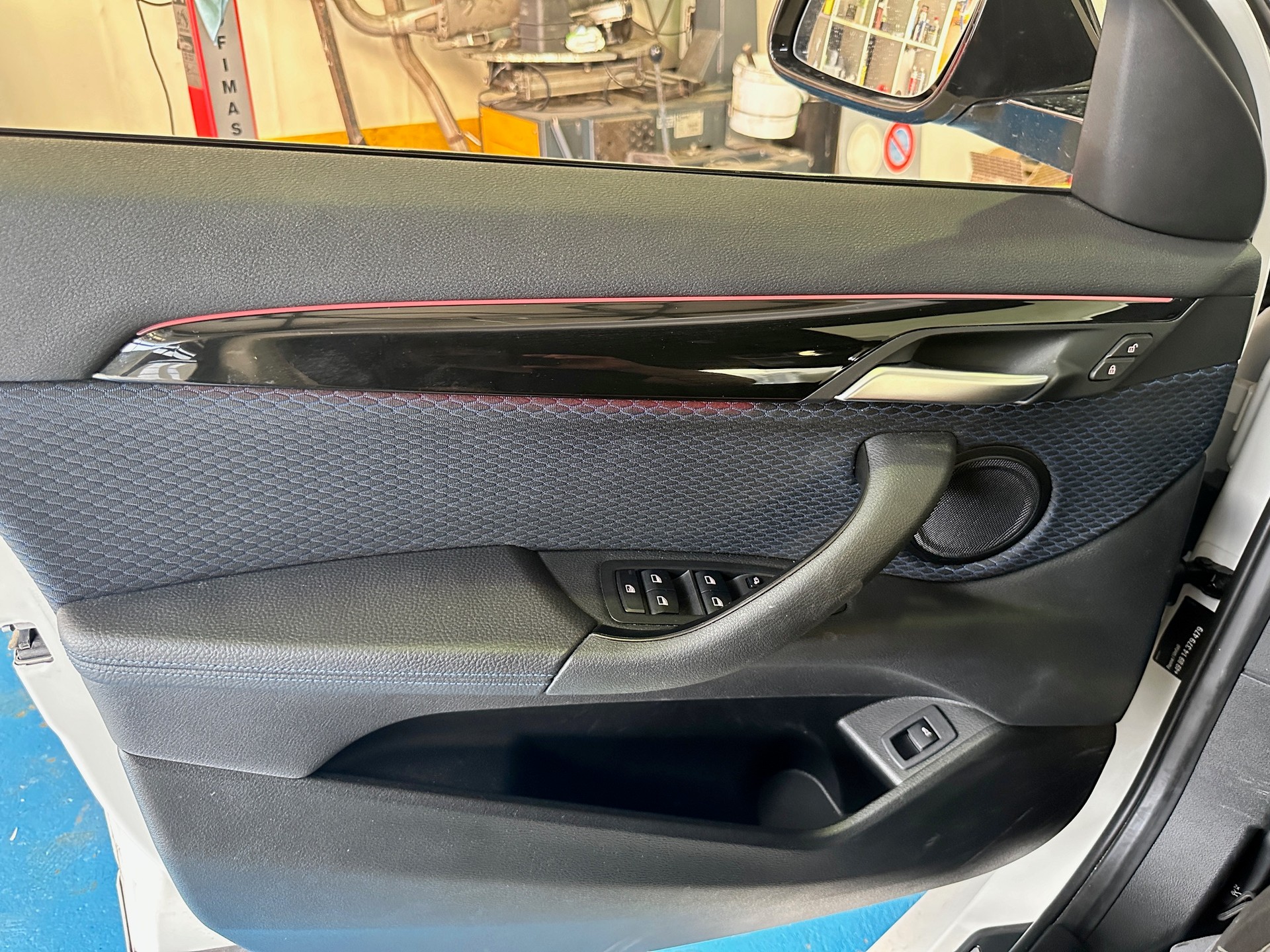 BMW X2 sDrive 20 d Steptronic-image-9