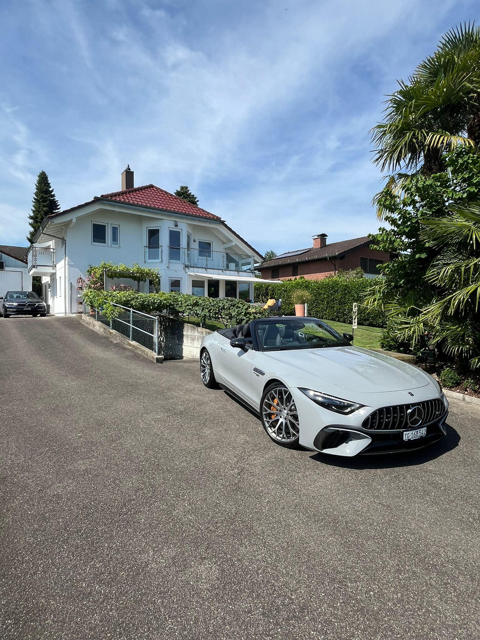 MERCEDES-BENZ AMG SL 63 4matic+-image-0