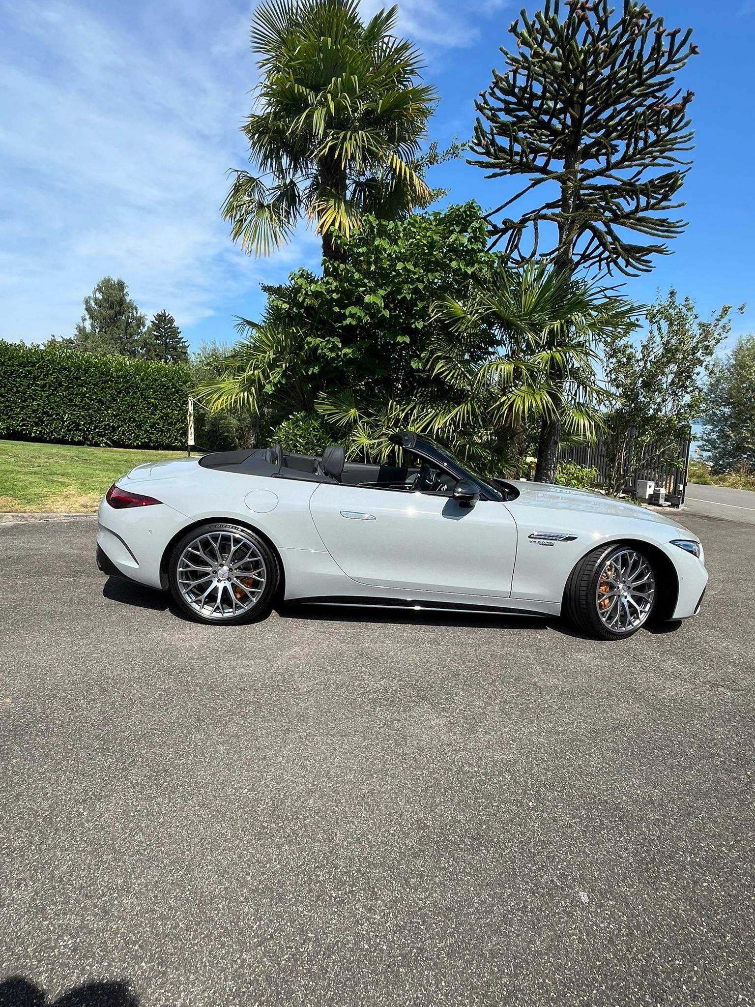 MERCEDES-BENZ AMG SL 63 4matic+-image-3