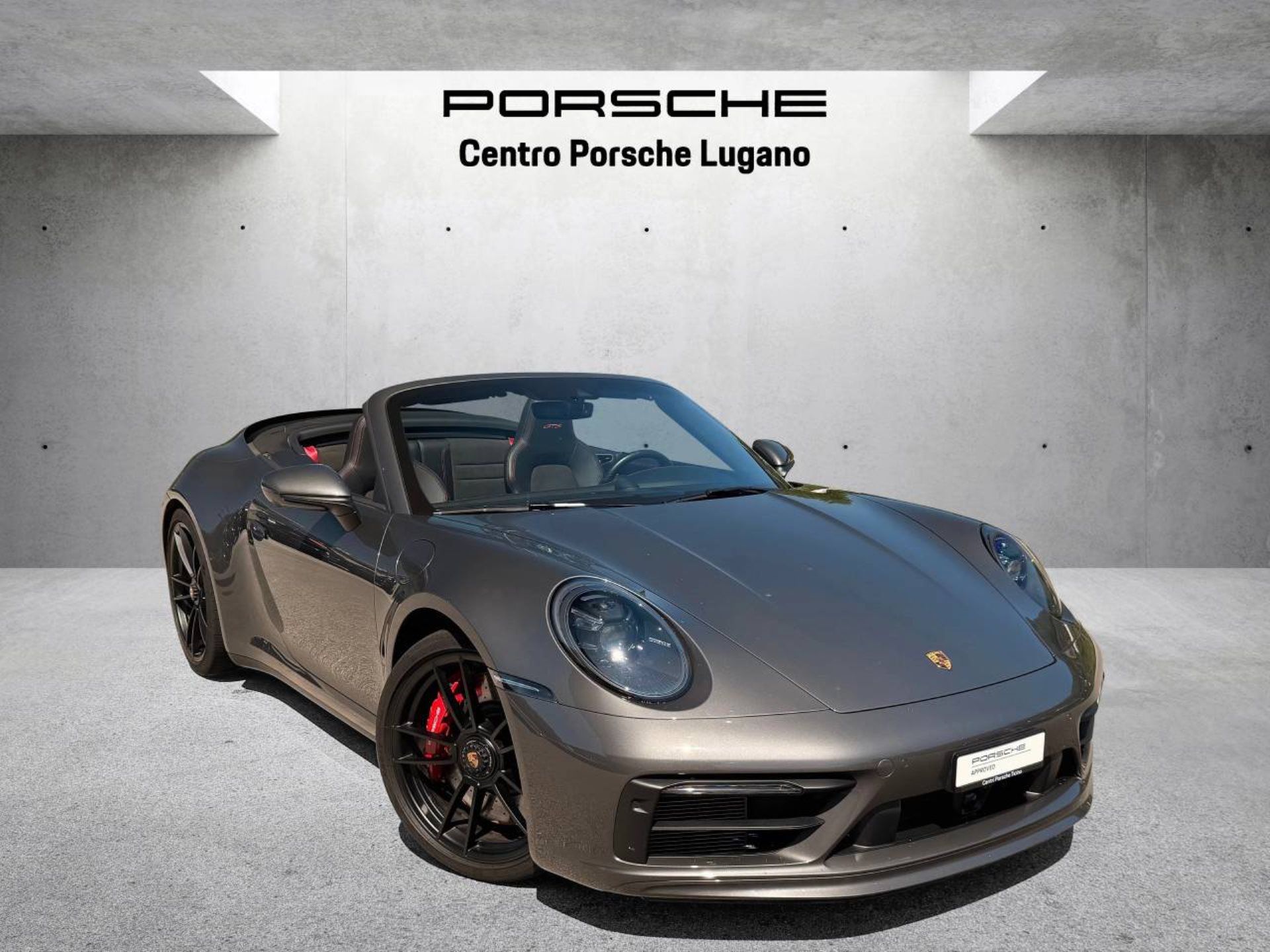 PORSCHE 911 Carrera 4 GTS Cabriolet (MY23)