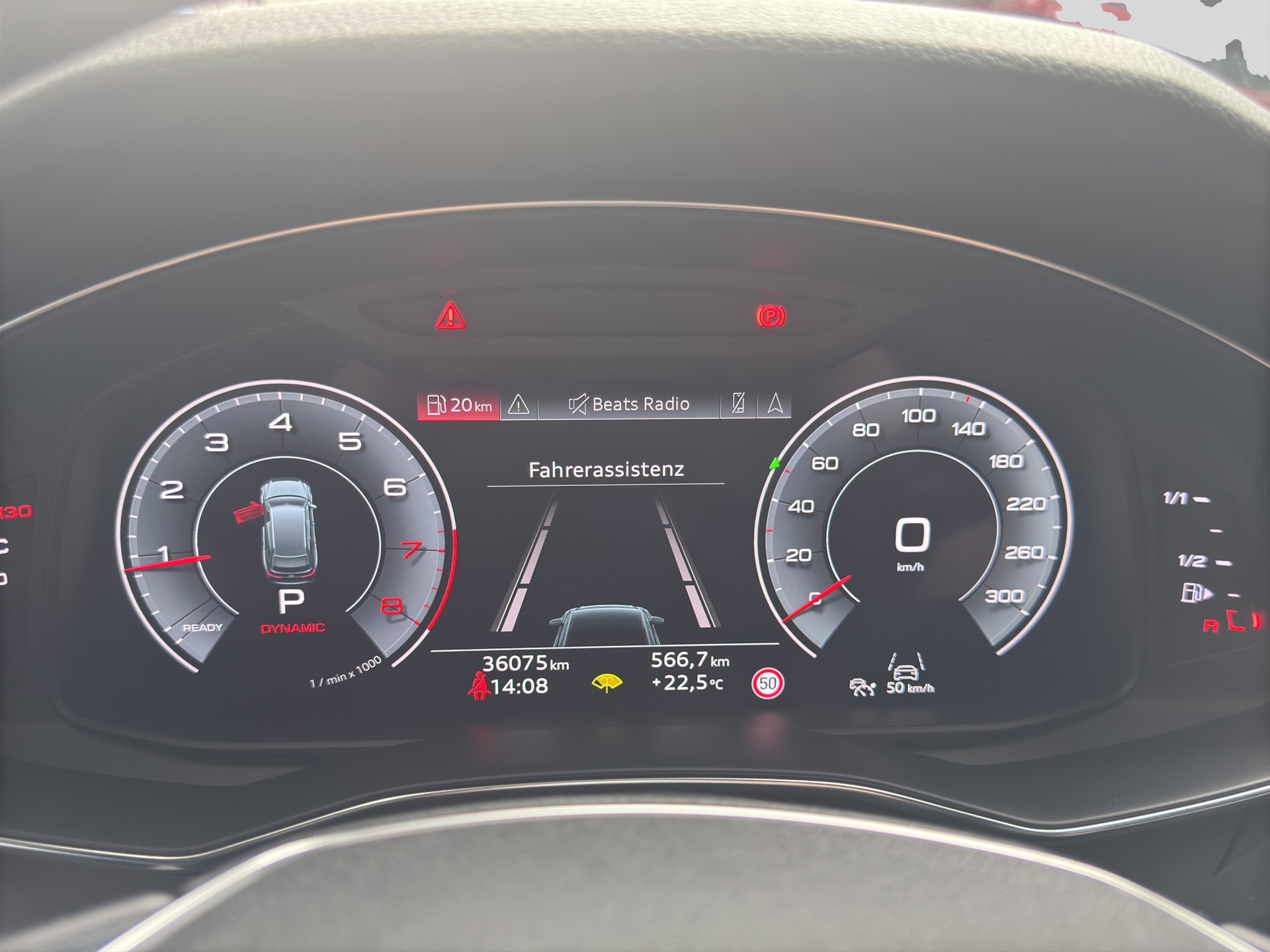 AUDI A6 Avant 45 TFSI Sport Schwarz Optik S-tronic-image-11
