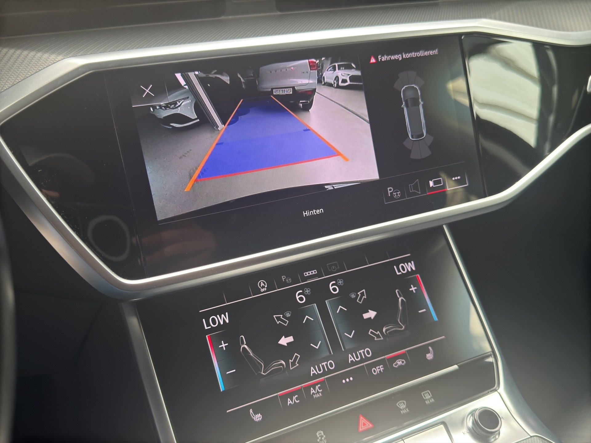 AUDI A6 Avant 45 TFSI Sport Schwarz Optik S-tronic-image-13