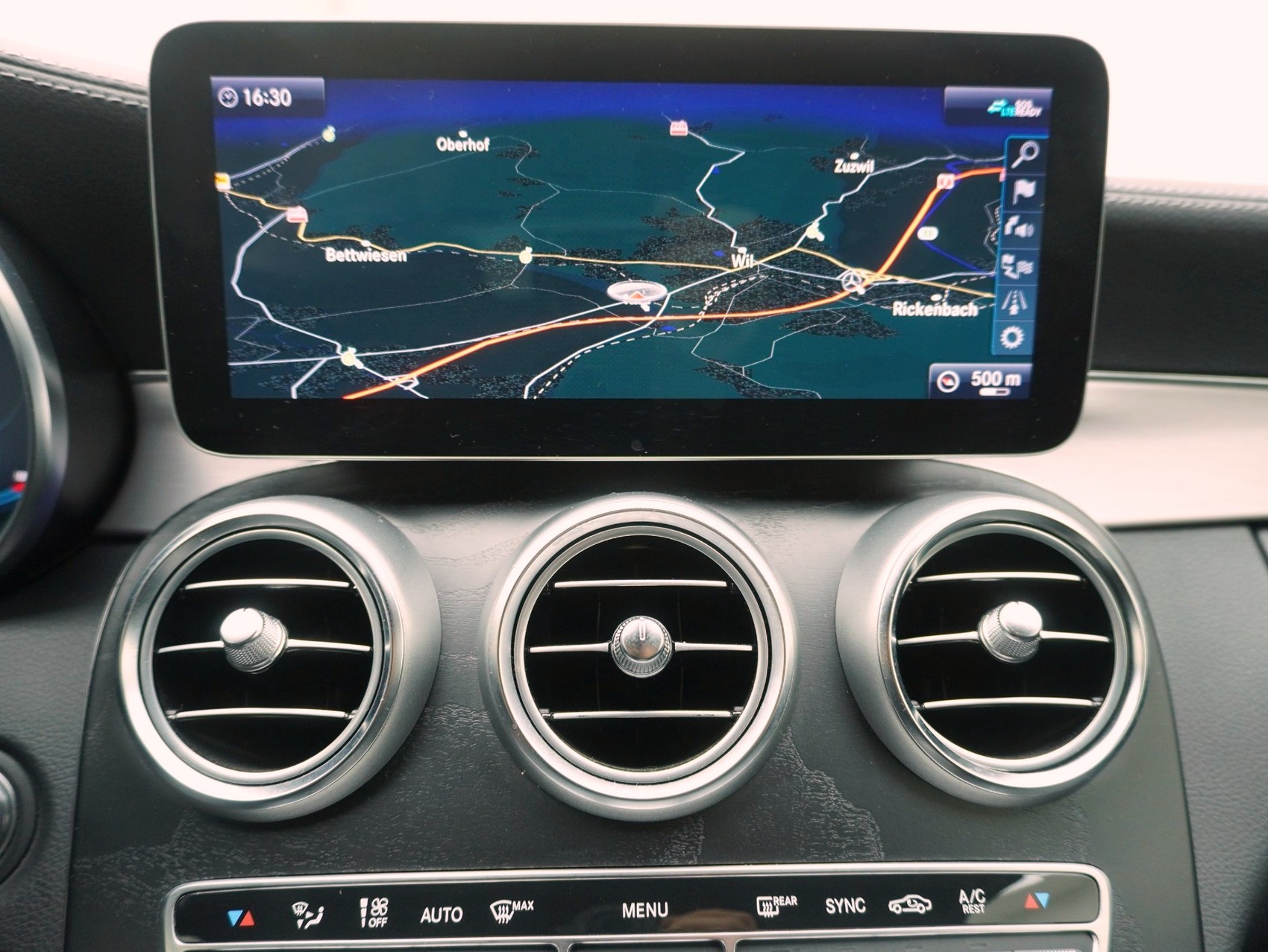 MERCEDES-BENZ C-Klasse C 220 d AMG Line Kombi-image-21