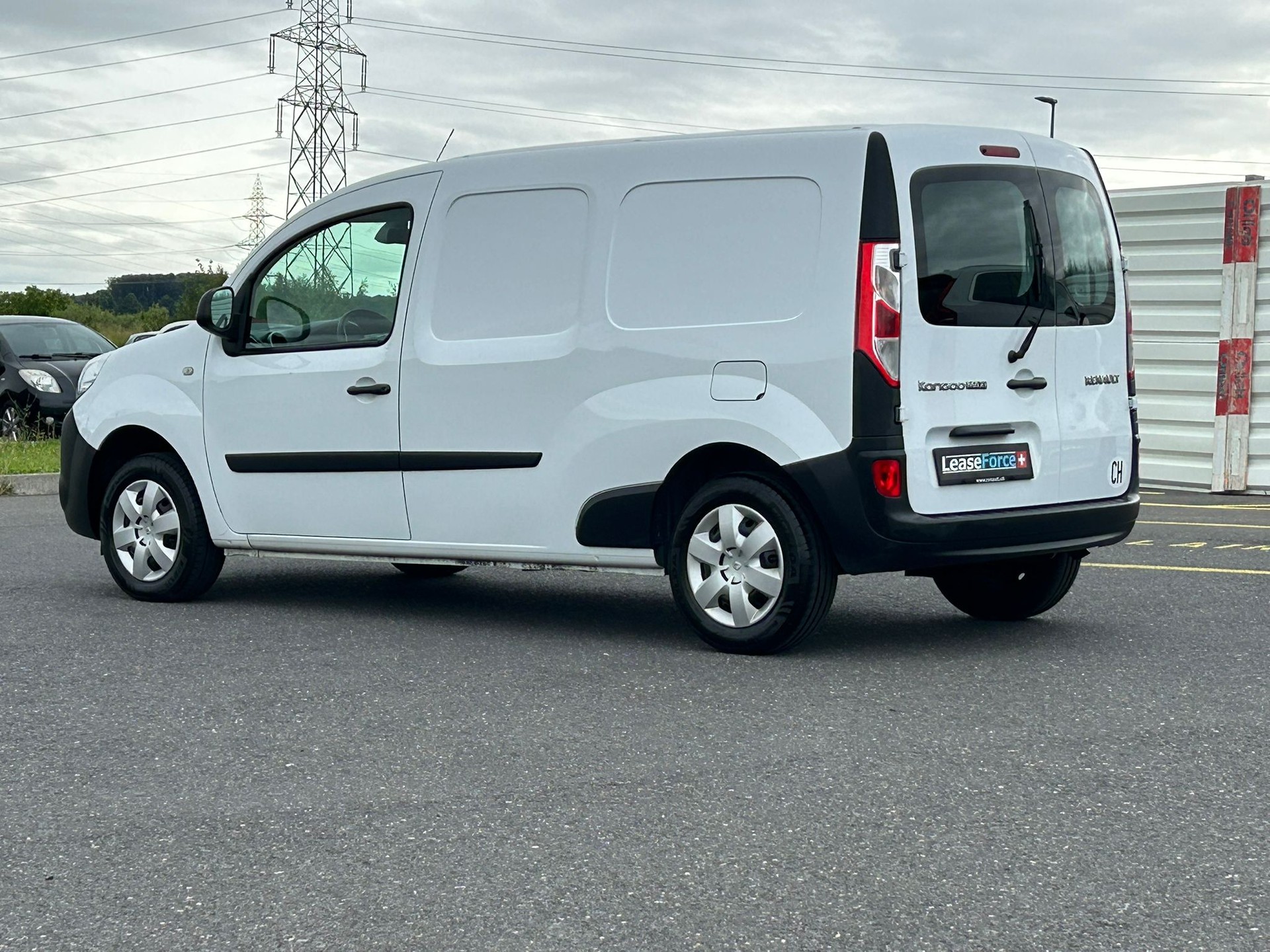 RENAULT Kangoo Maxi dCi 95 ENERGY Business 2 Pl./2 pl.-image-17
