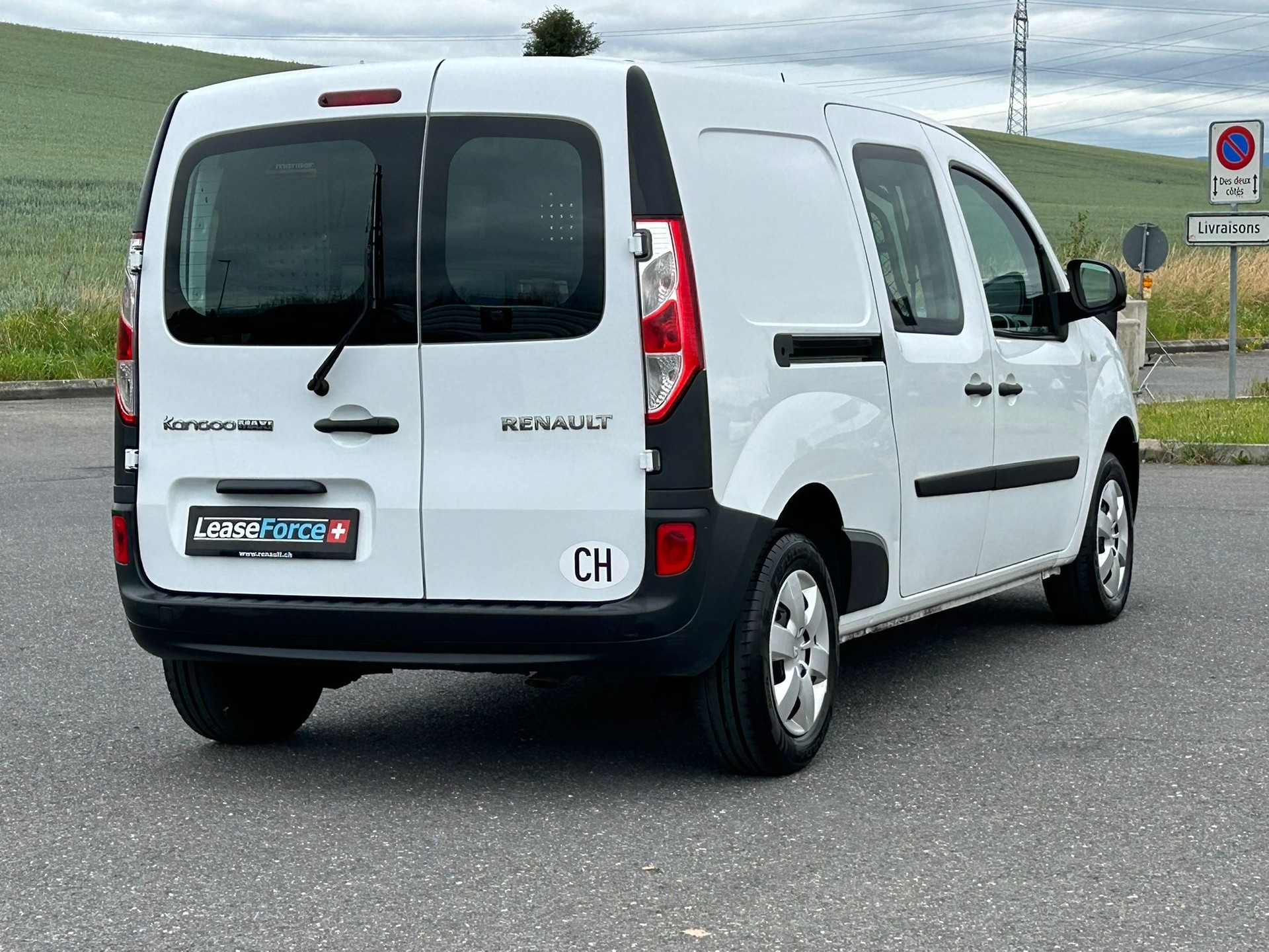 RENAULT Kangoo Maxi dCi 95 ENERGY Business 2 Pl./2 pl.-image-4