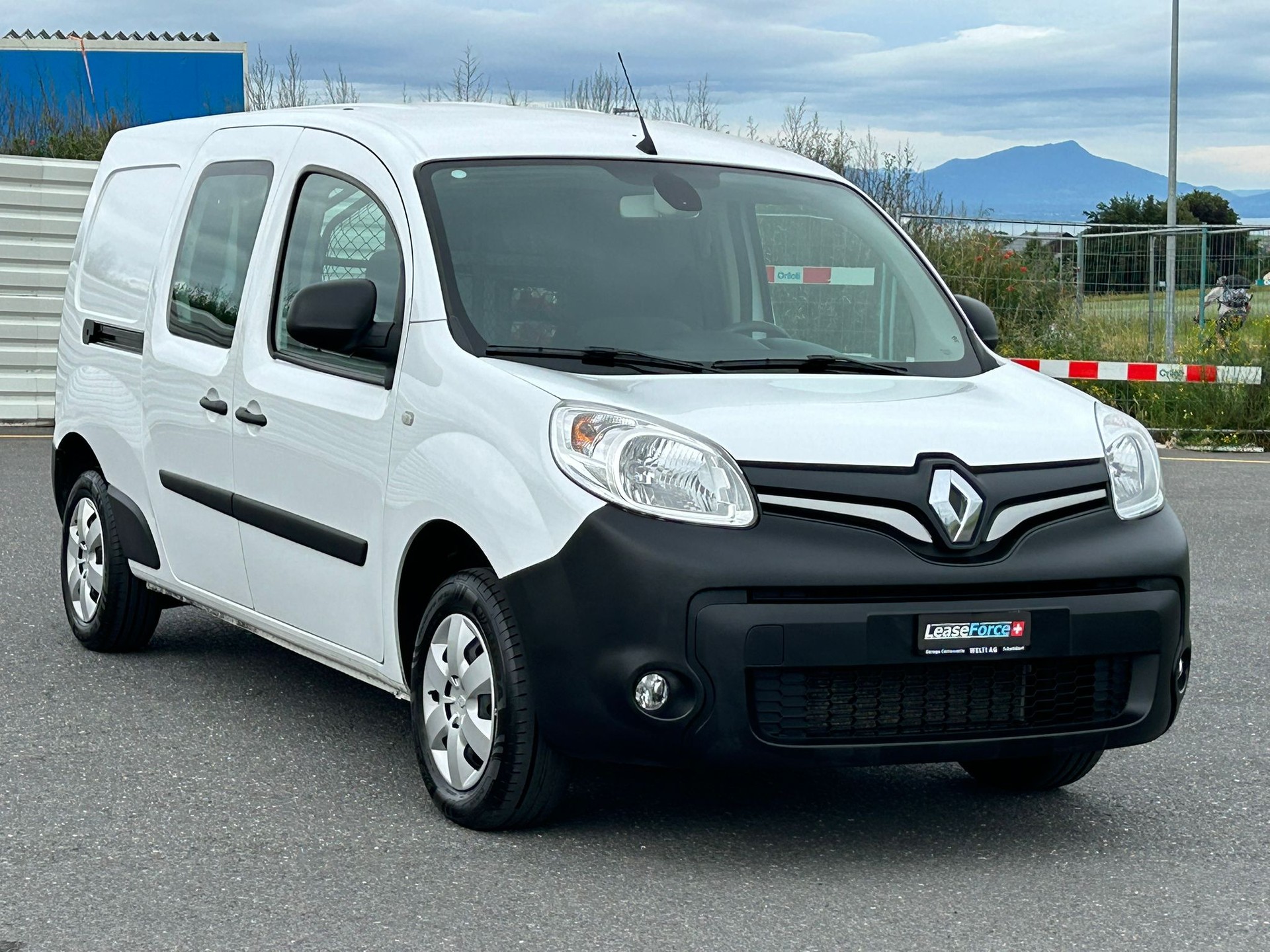 RENAULT Kangoo Maxi dCi 95 ENERGY Business 2 Pl./2 pl.-image-9