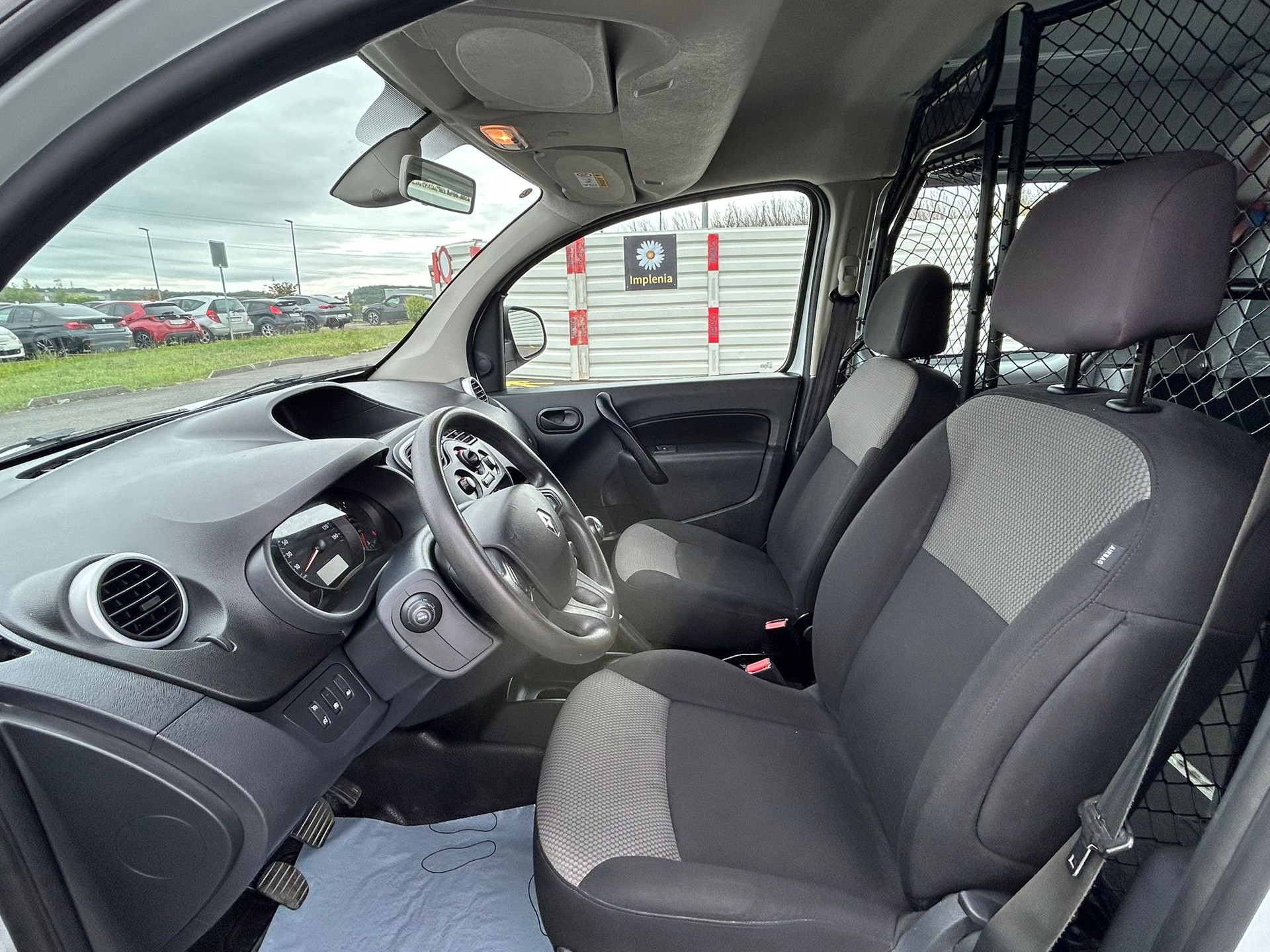 RENAULT Kangoo Maxi dCi 95 ENERGY Business 2 Pl./2 pl.-image-1
