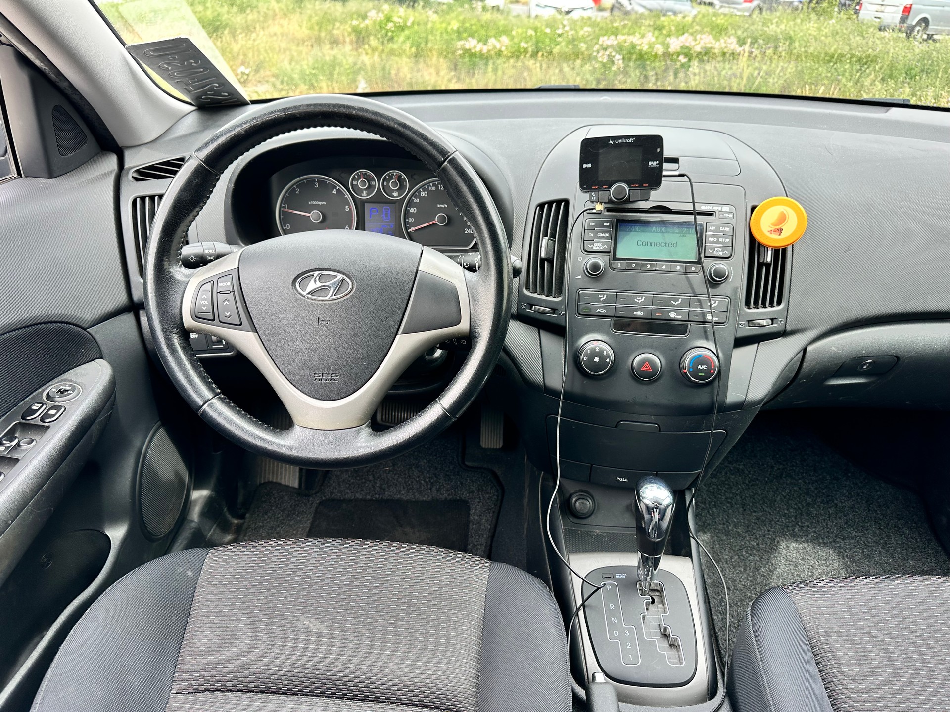 HYUNDAI i30 1.6 CRDi Style-image-11