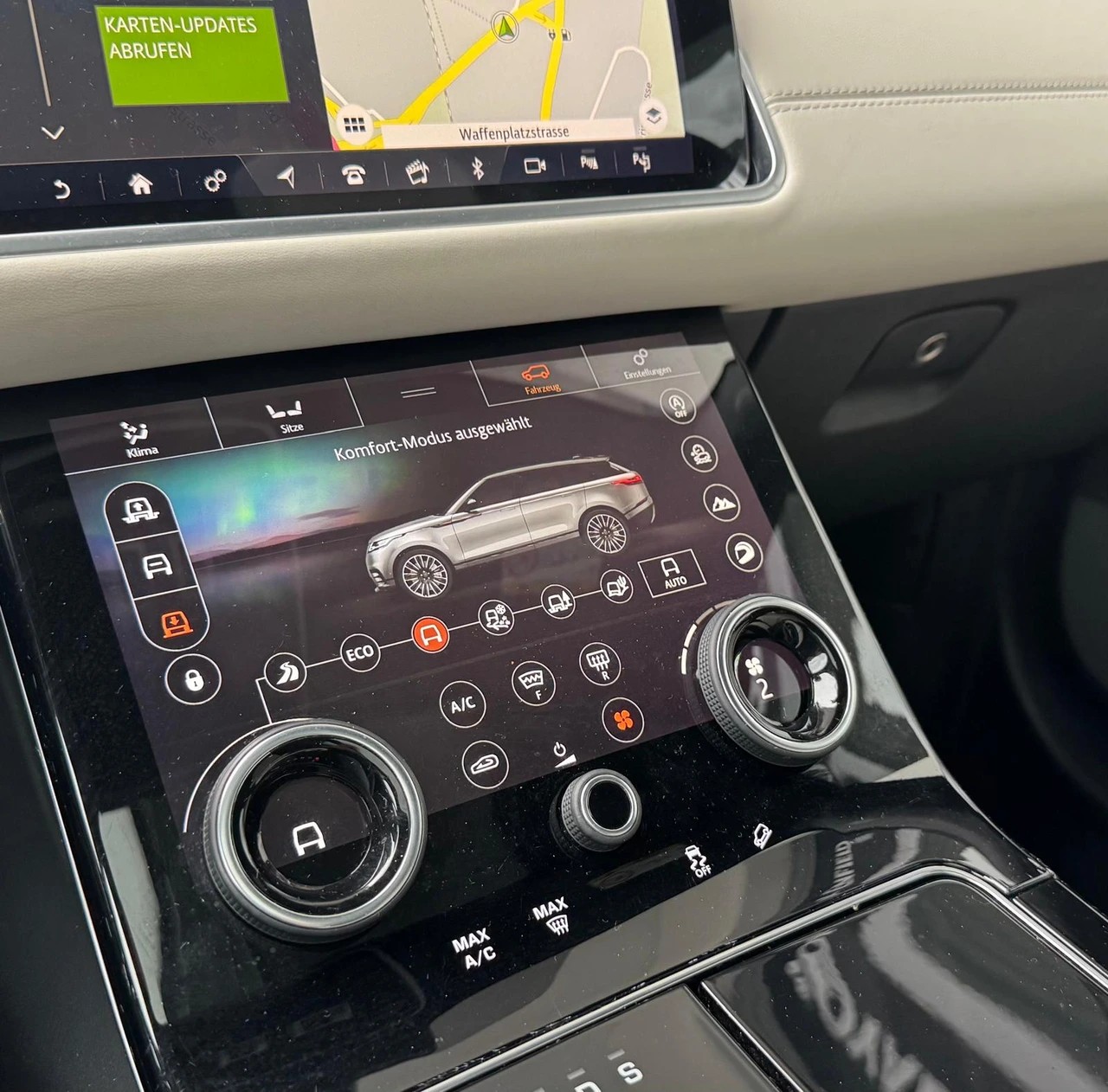 LAND ROVER Range Rover Velar P 380 First Edition Automatic-image-19