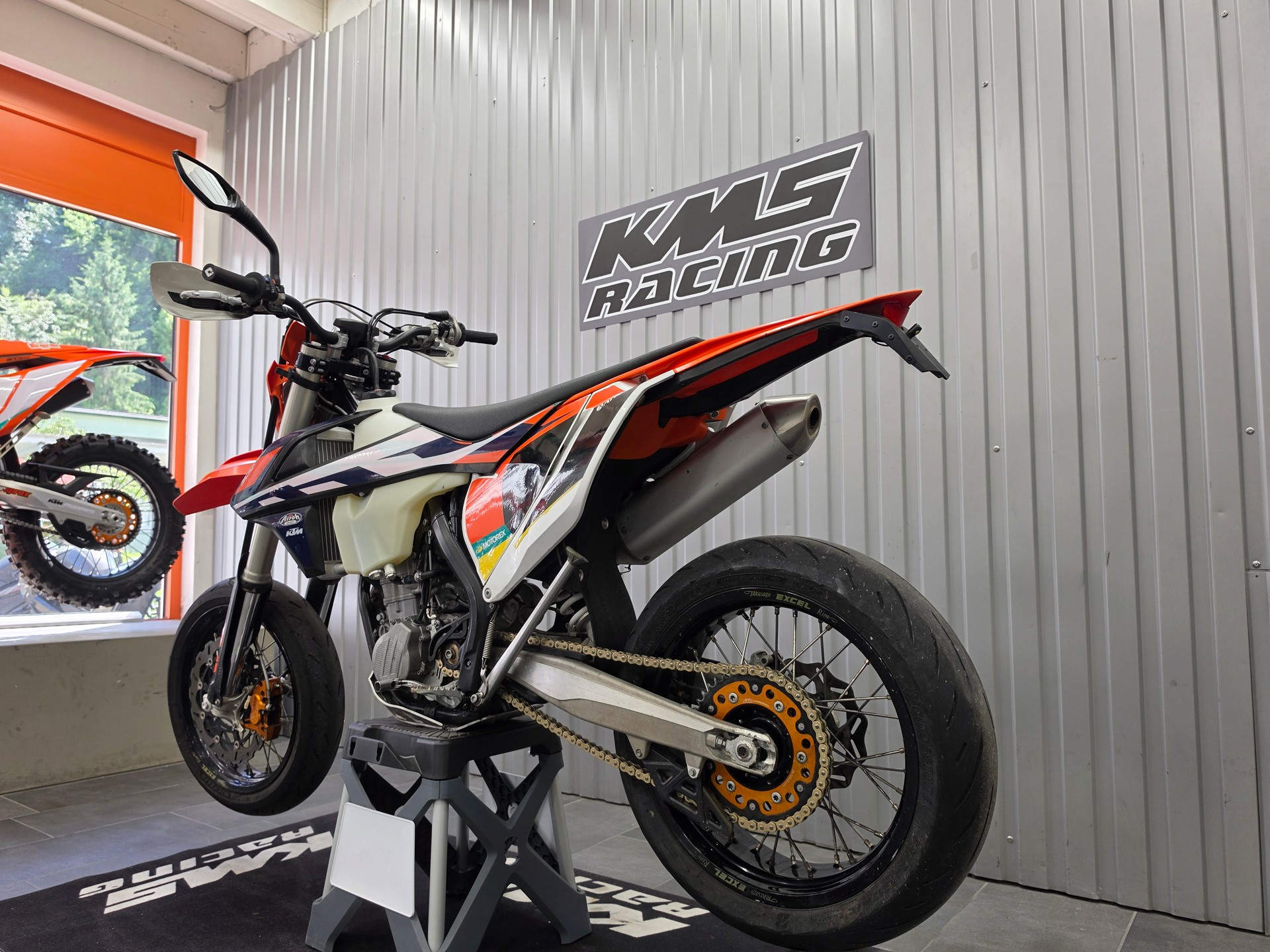 KTM 450 EXC-F-showroom-element-2
