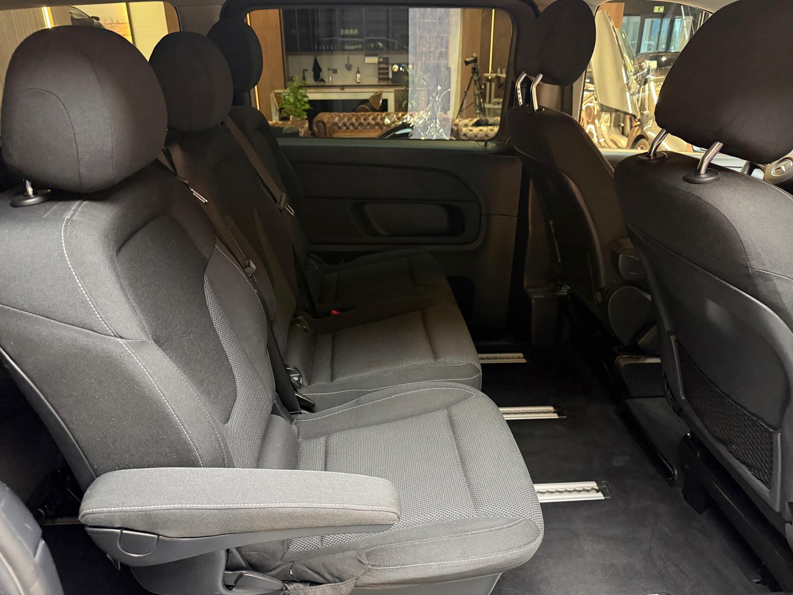 MERCEDES-BENZ V 250 d BlueTec lang 4matic Van-image-18