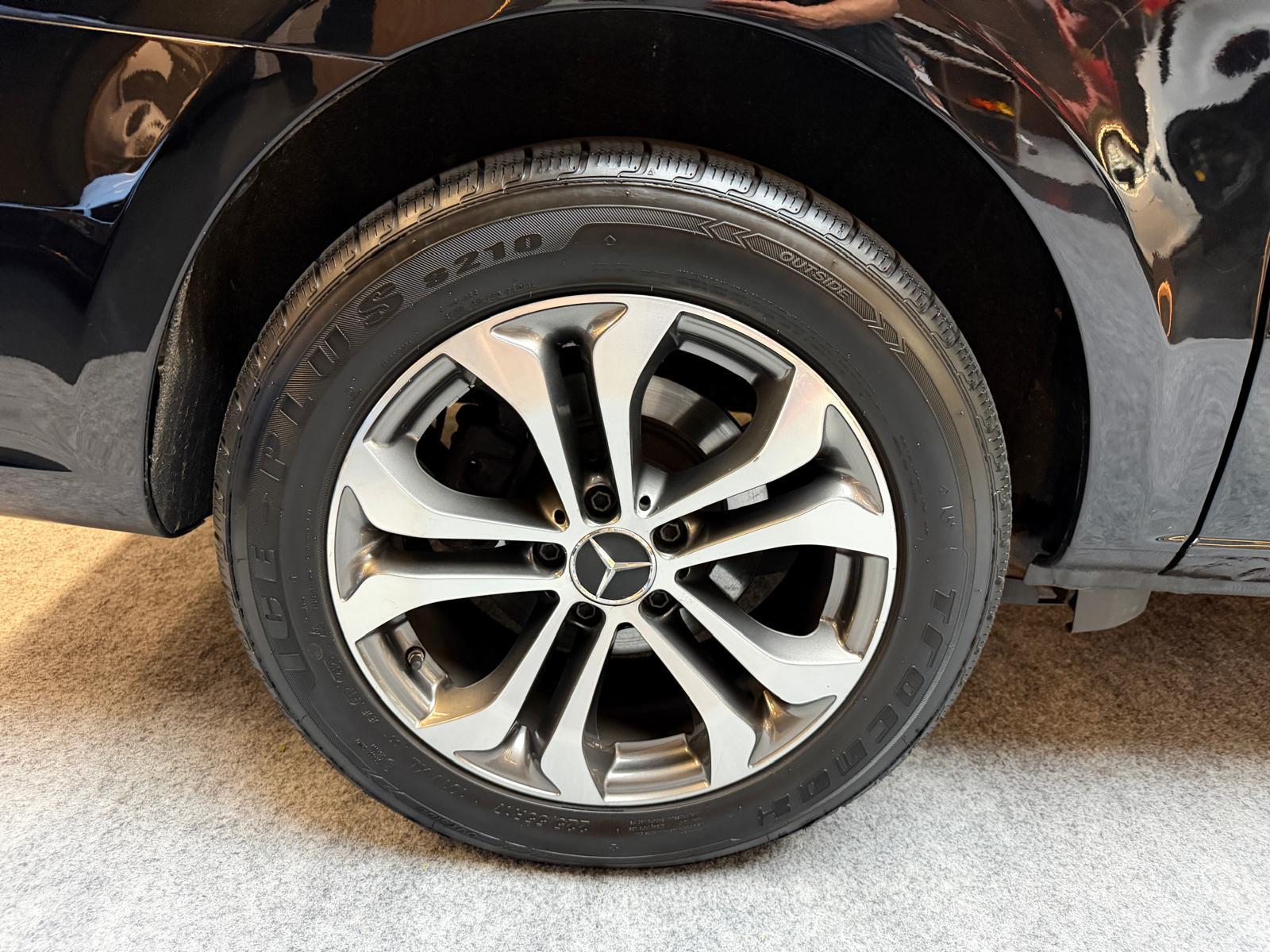 MERCEDES-BENZ V 250 d BlueTec lang 4matic Van-image-9